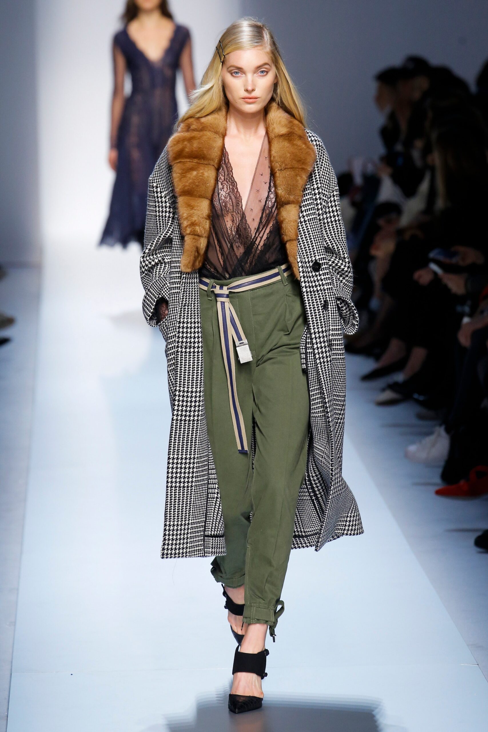 Ermanno Scervino F/W 17 Look 7