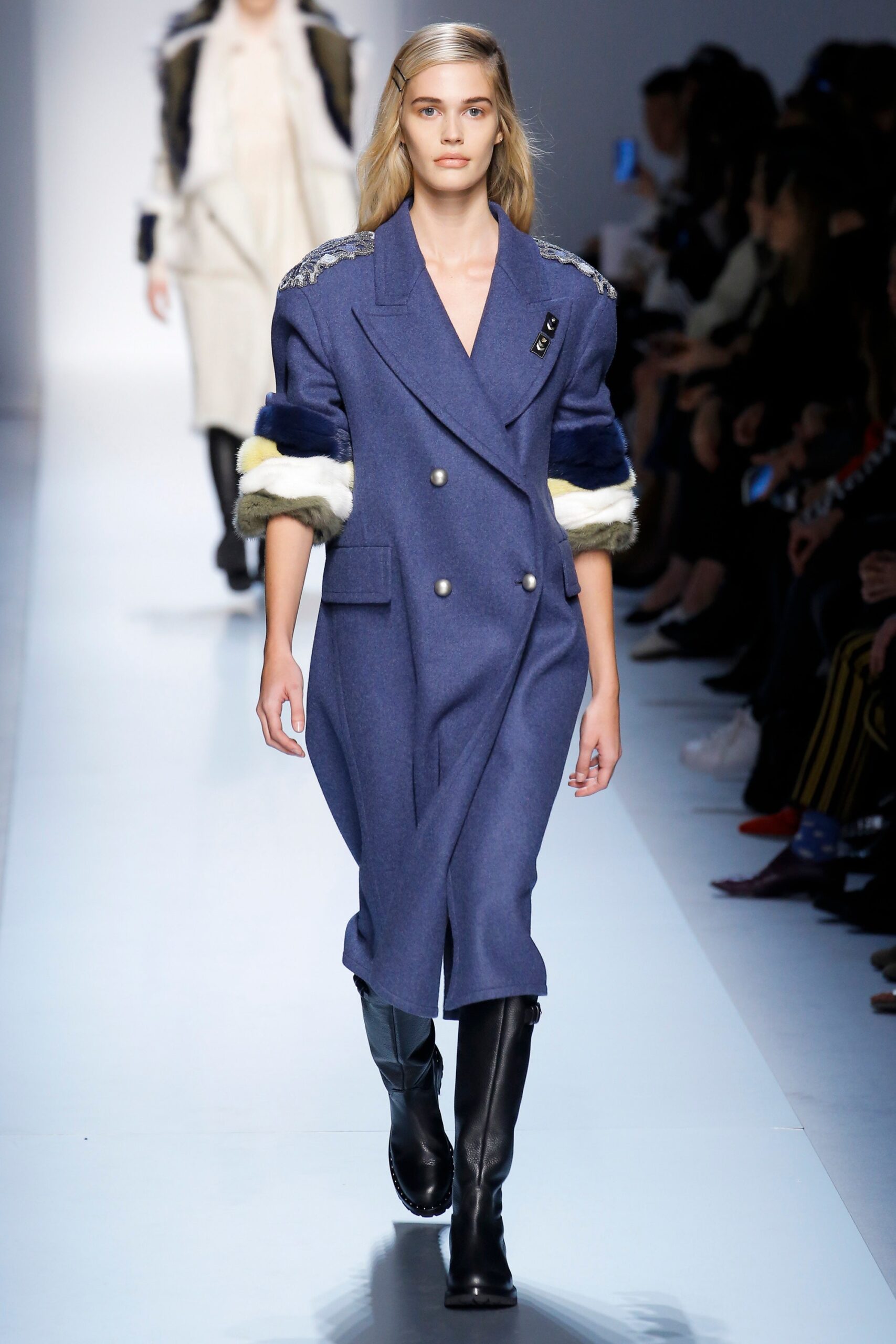 Ermanno Scervino F/W 17 Look 14