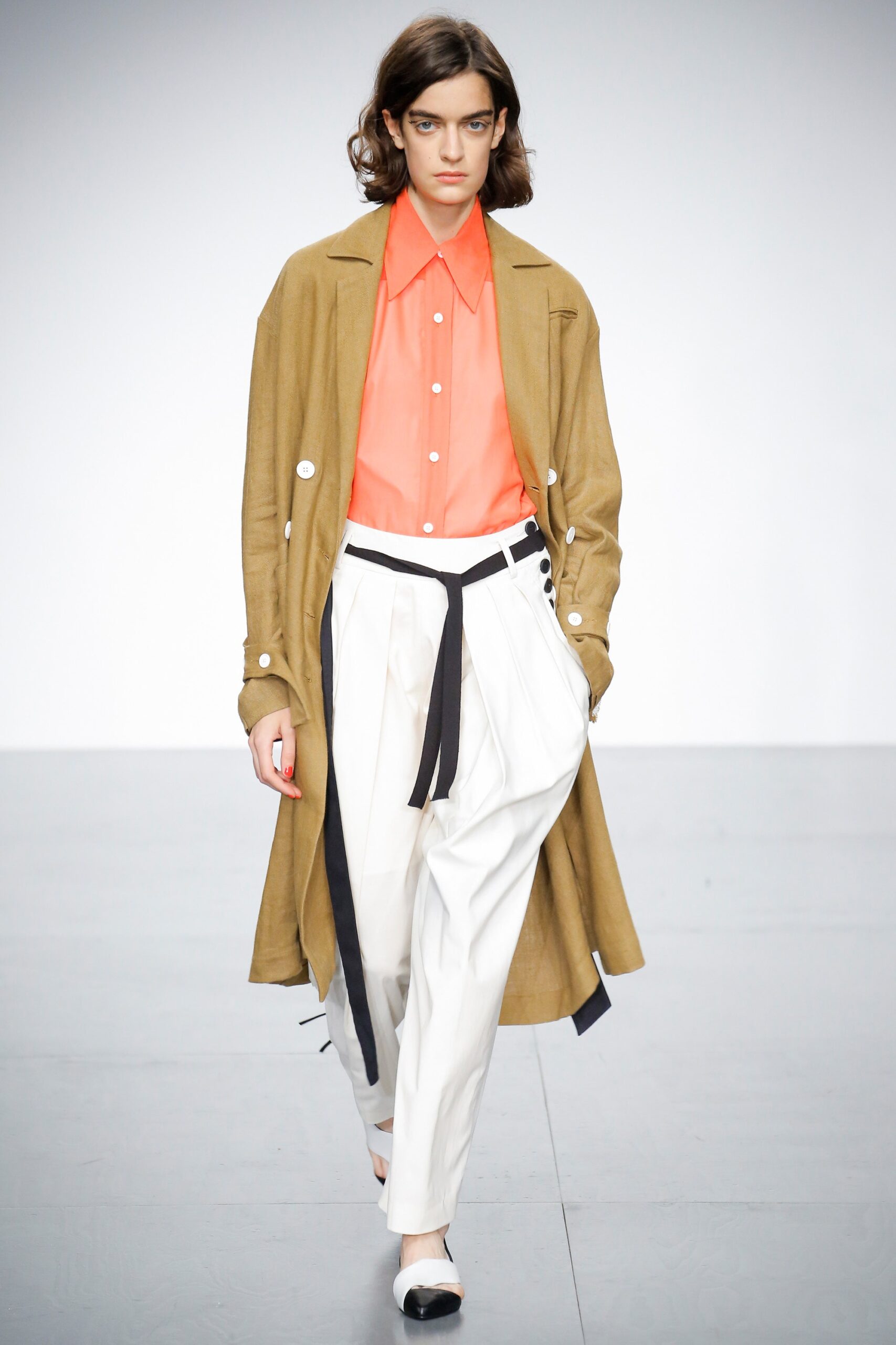 Eudon Choi S/S 18 Look 15