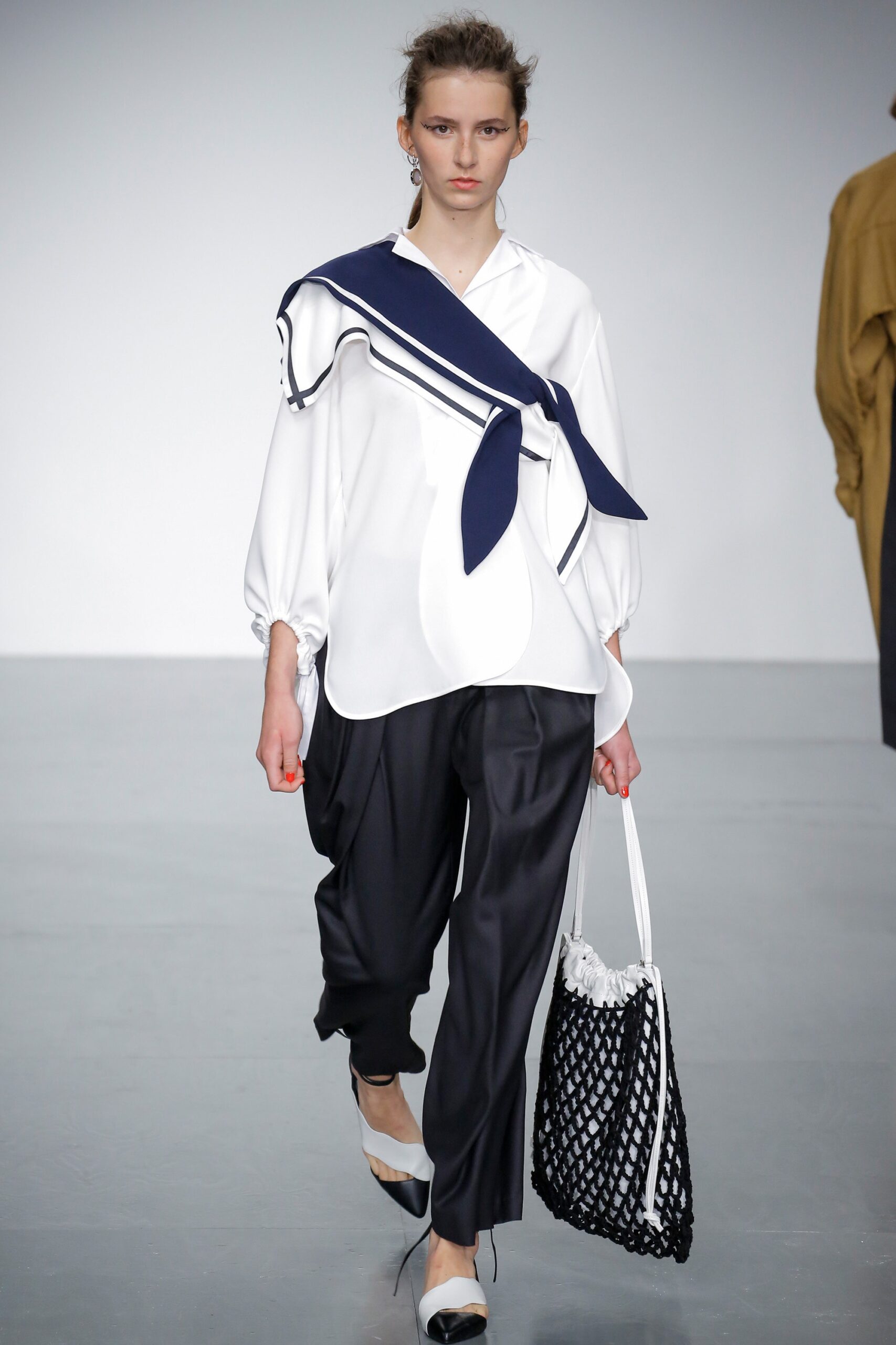 Eudon Choi S/S 18 Look 18