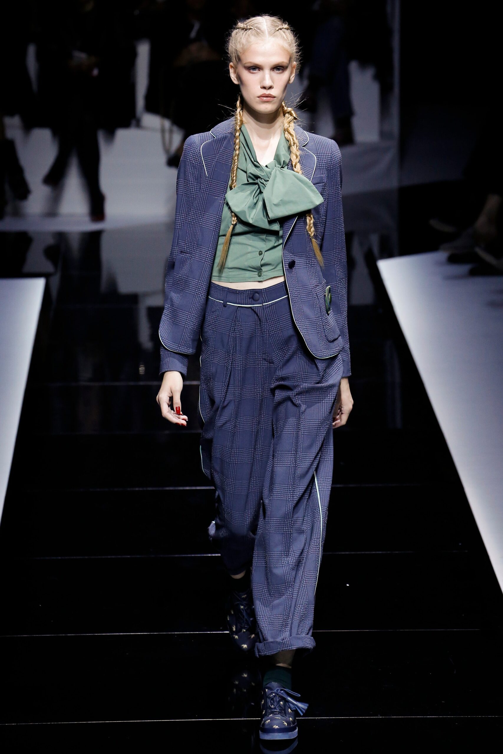 Emporio Armani S/S 17 Look 1