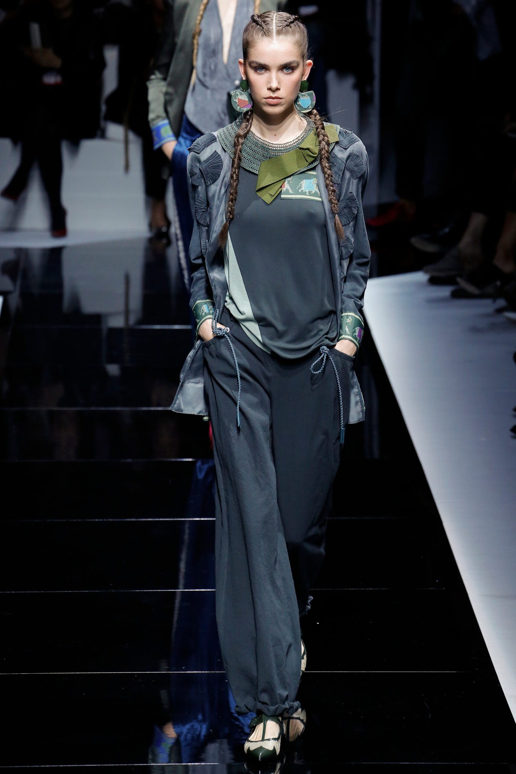 Emporio Armani S/S 17 Look 27