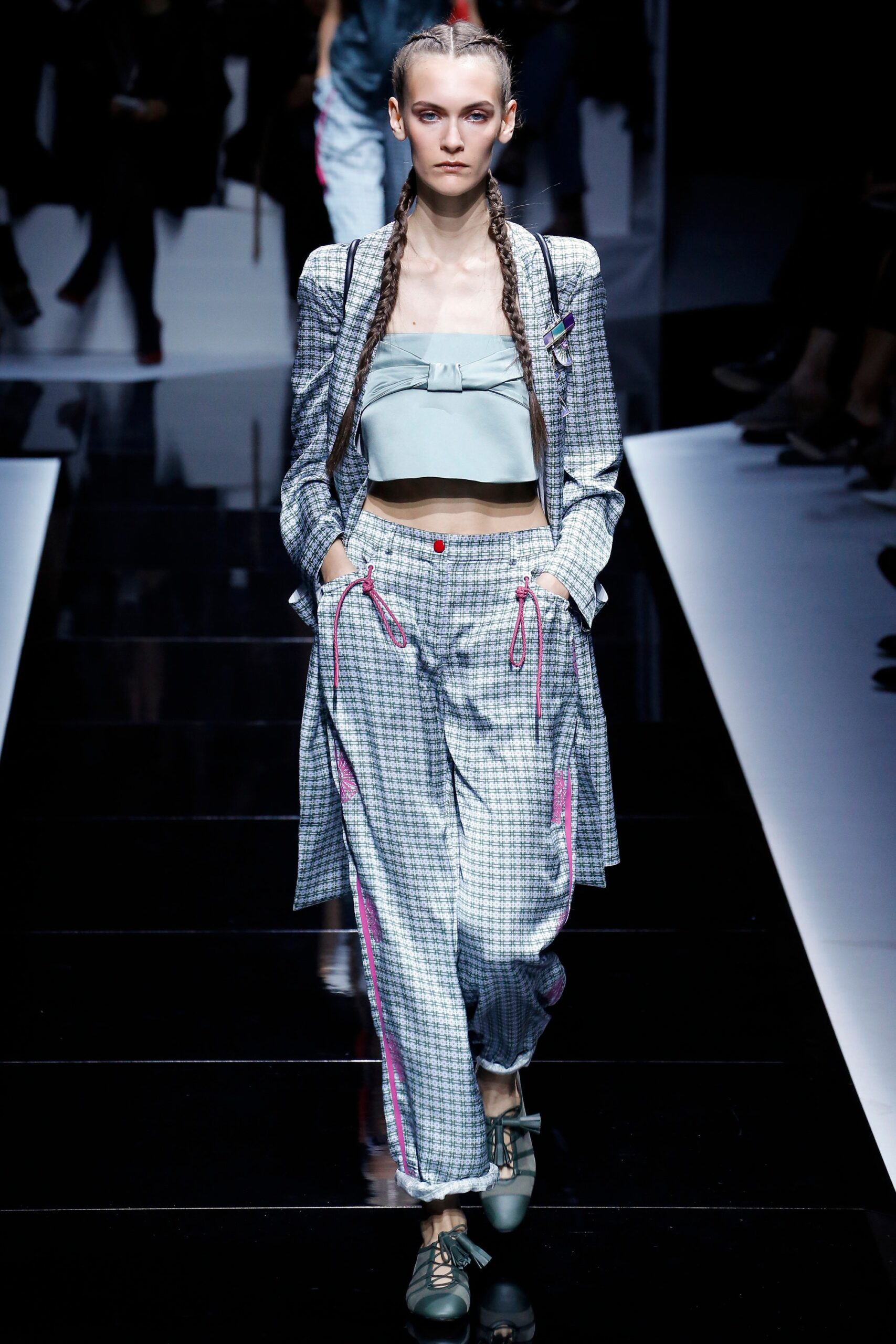 Emporio Armani S/S 17 Look 31