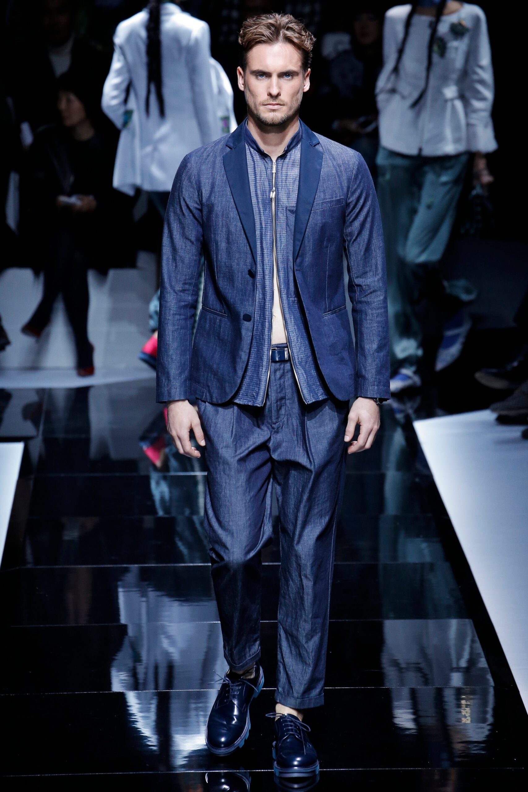 Emporio Armani S/S 17 Look 36