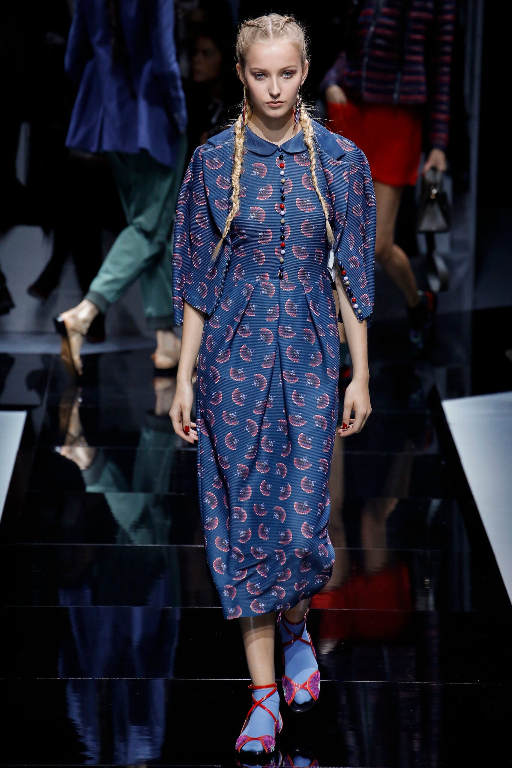 Emporio Armani S/S 17 Look 50