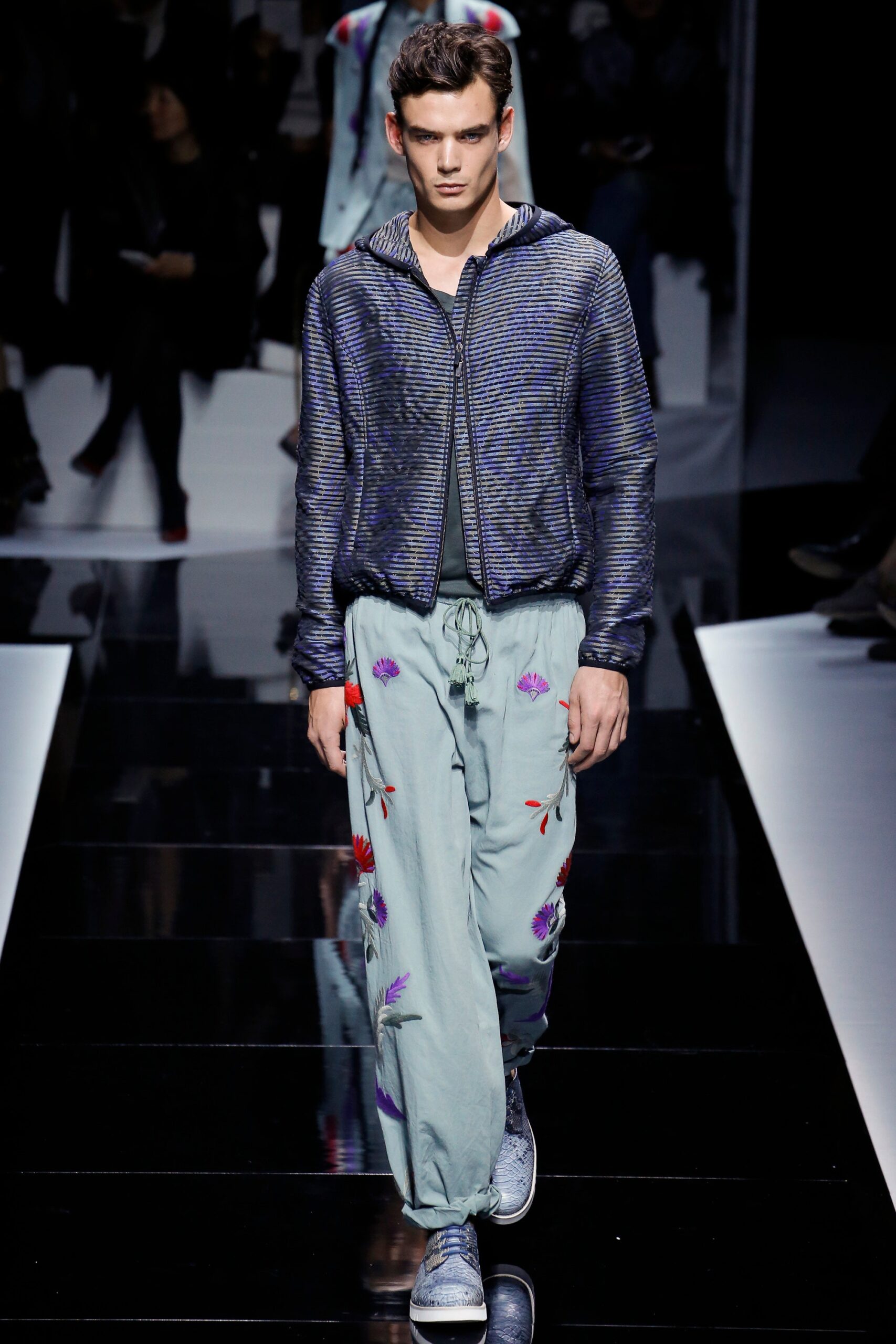 Emporio Armani S/S 17 Look 61