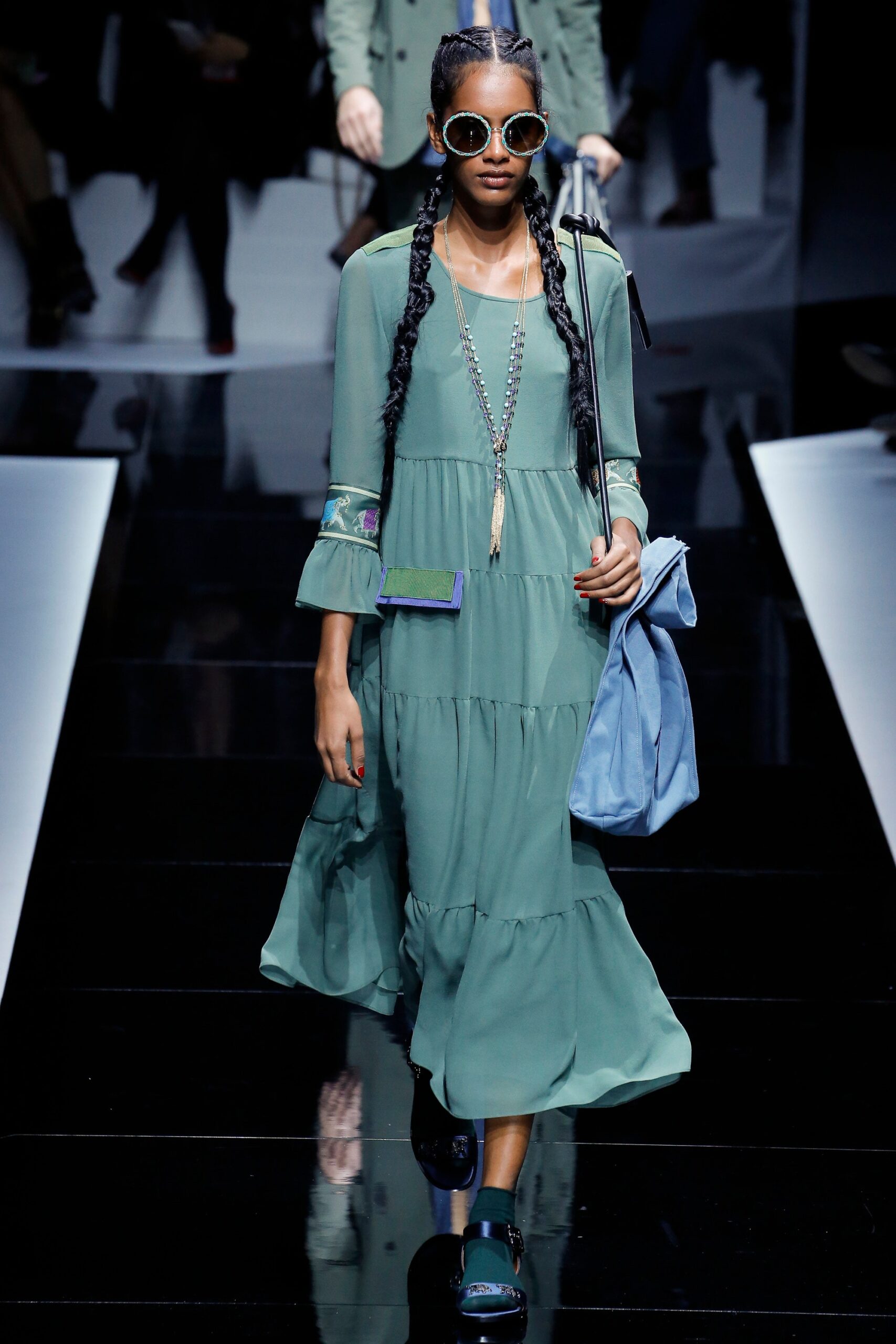 Emporio Armani S/S 17 Look 68