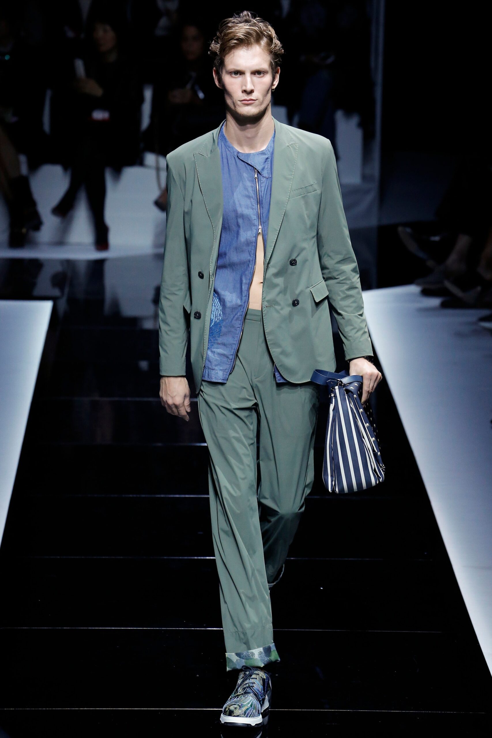 Emporio Armani S/S 17 Look 69