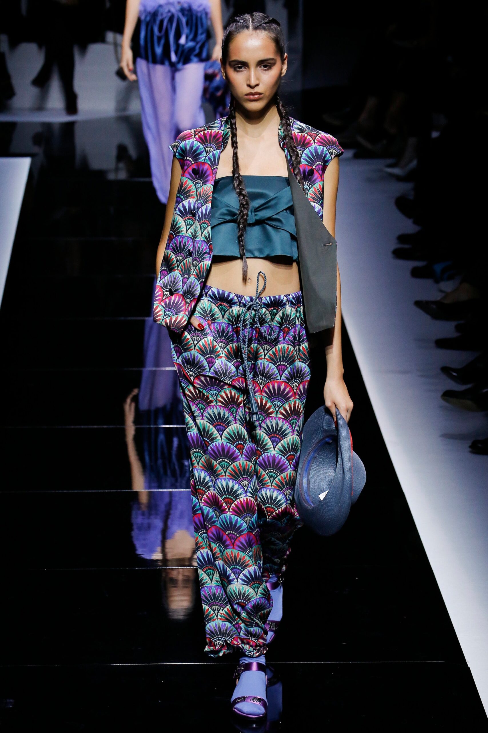 Emporio Armani S/S 17 Look 78