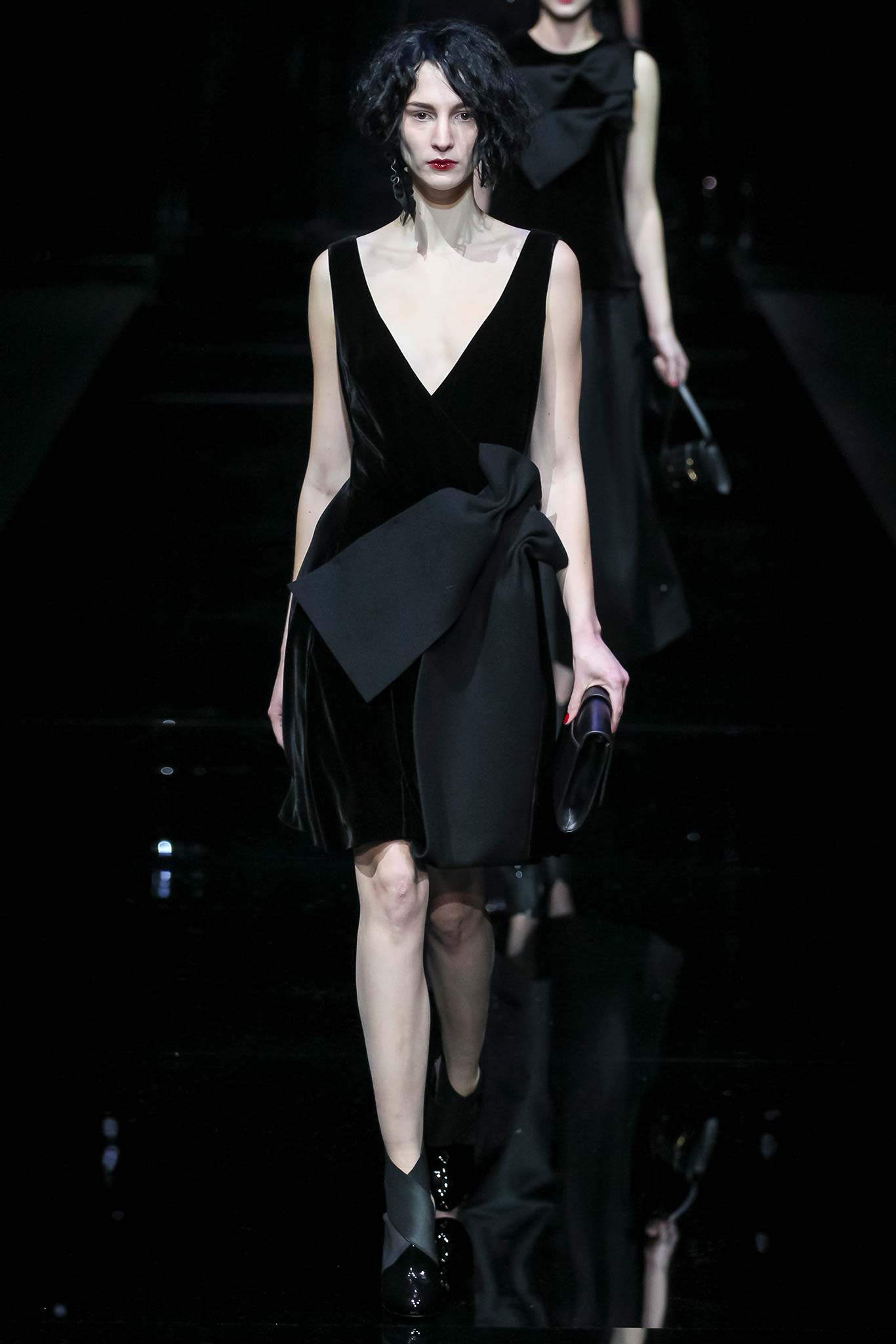 Emporio Armani F/W 15 Look 29