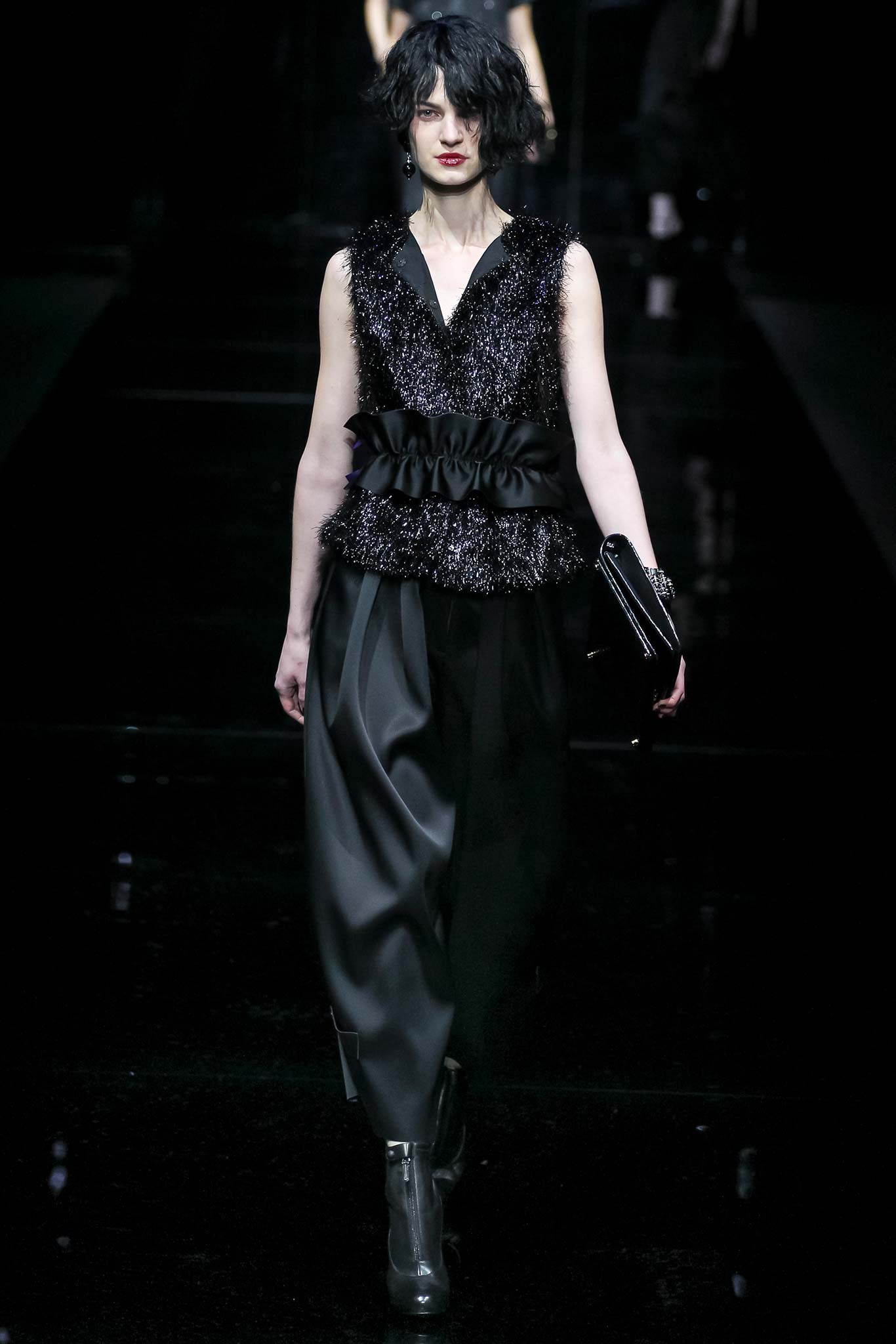 Emporio Armani F/W 15 Look 34
