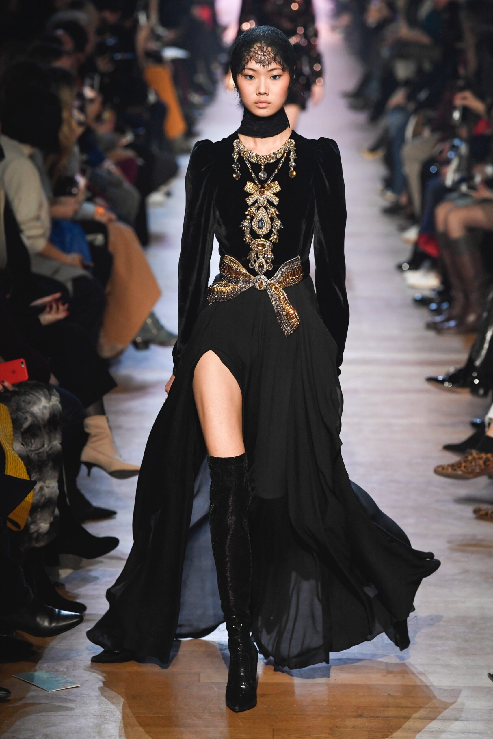 Elie Saab F/W 18 Look 47