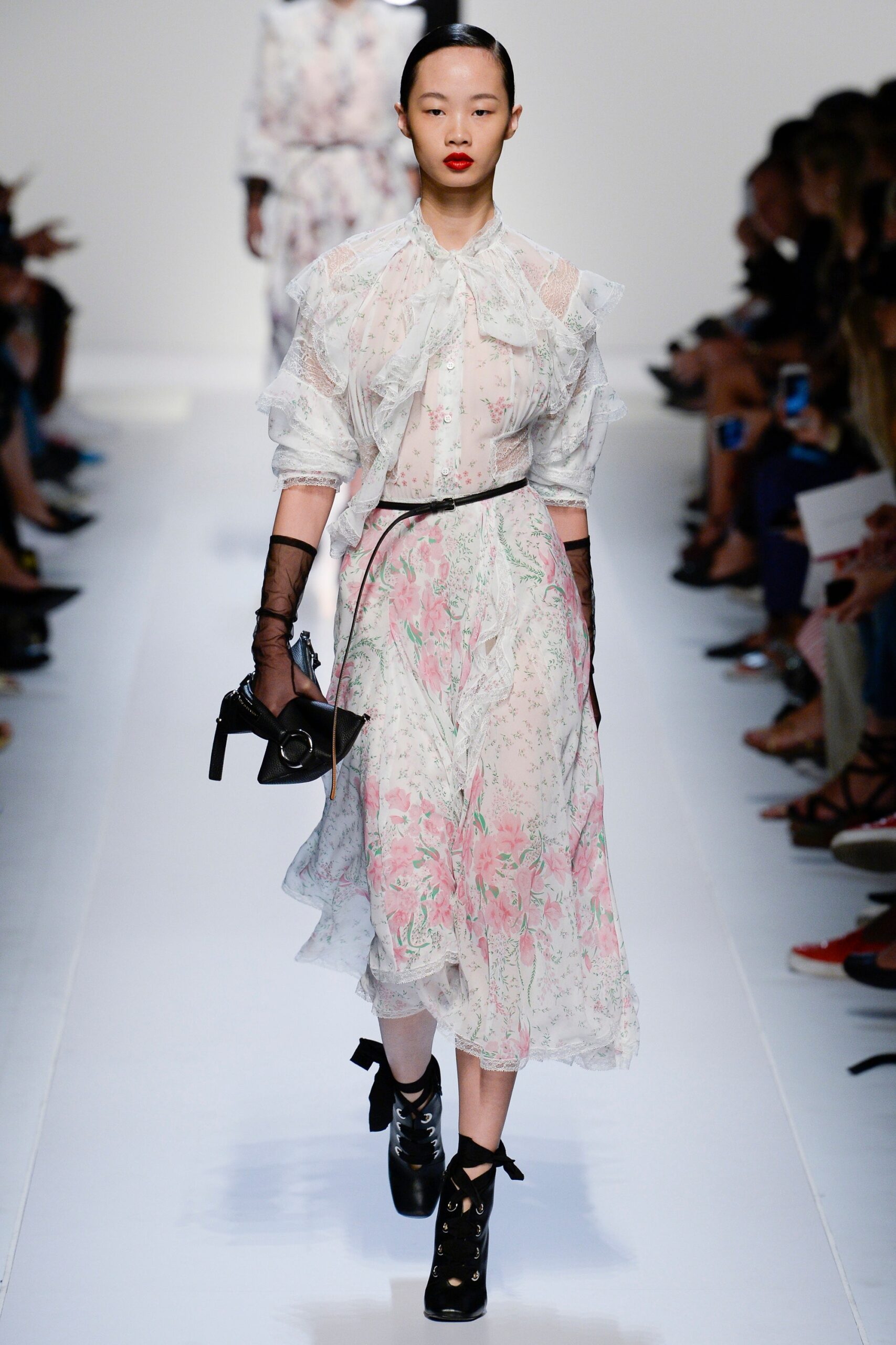 Ermanno Scervino S/S 18 Look 3