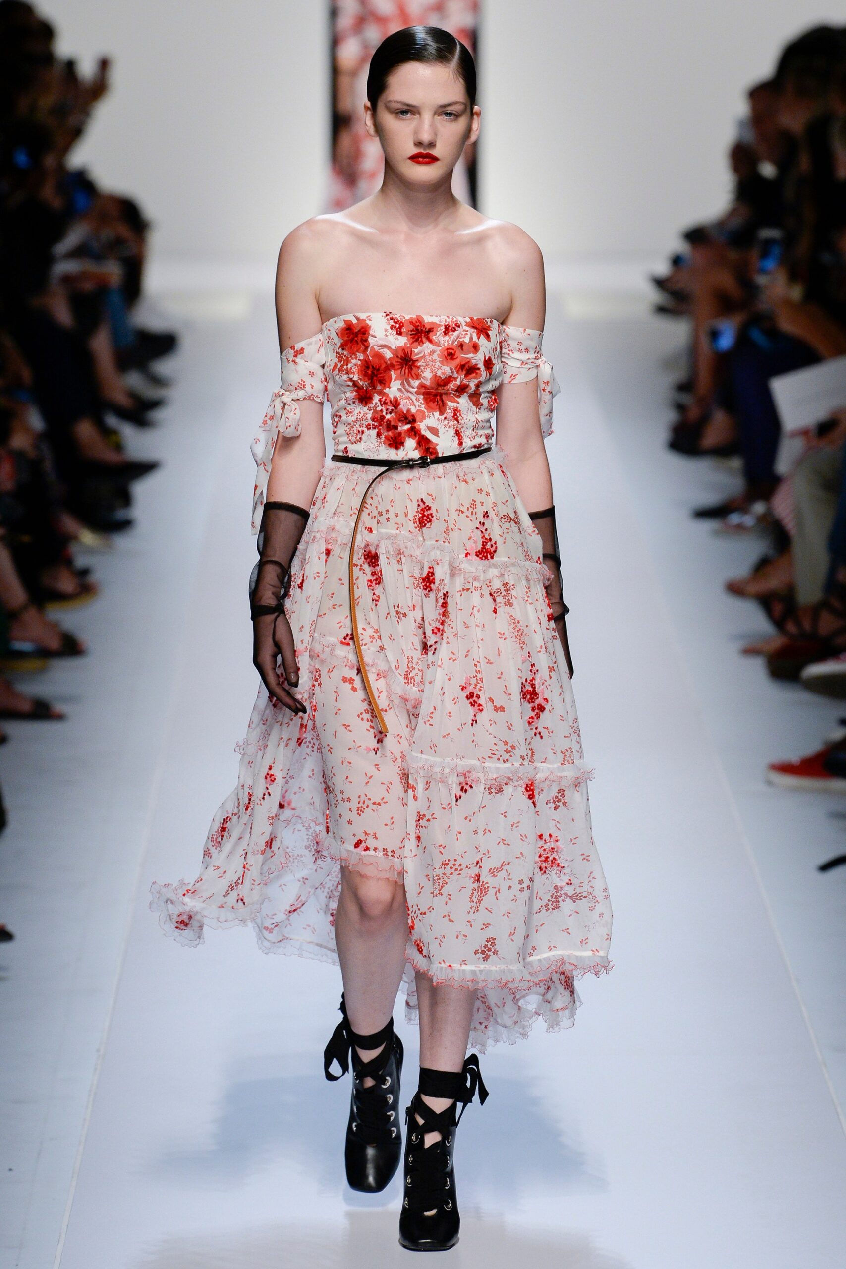 Ermanno Scervino S/S 18 Look 7