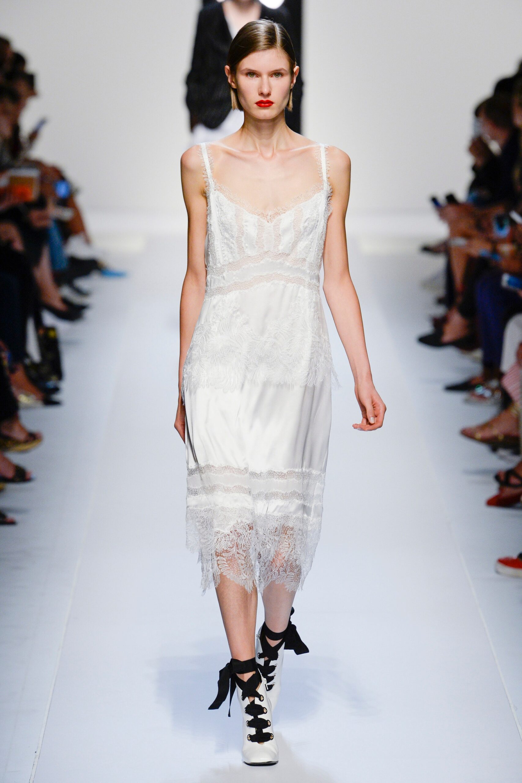 Ermanno Scervino S/S 18 Look 26