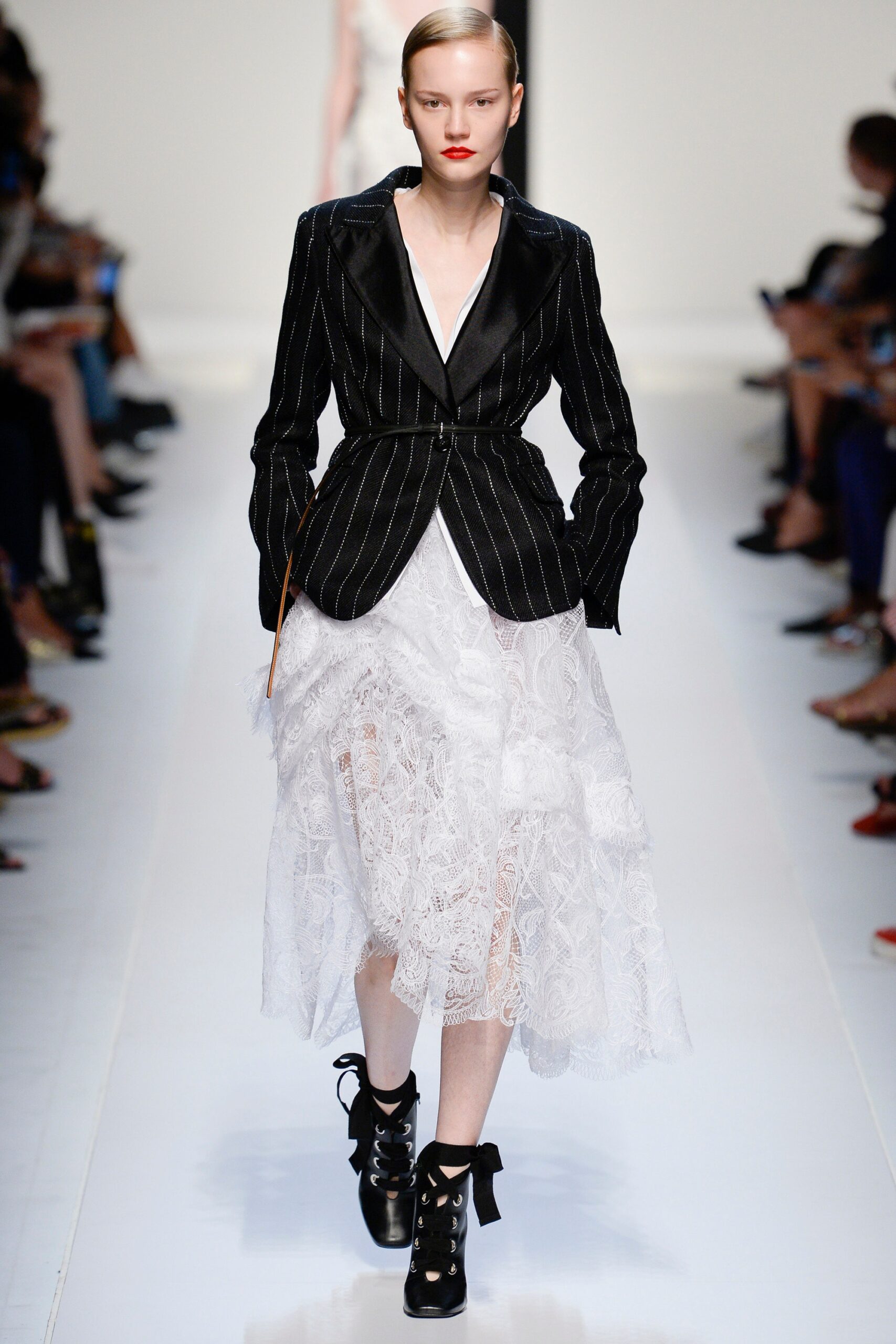 Ermanno Scervino S/S 18 Look 27