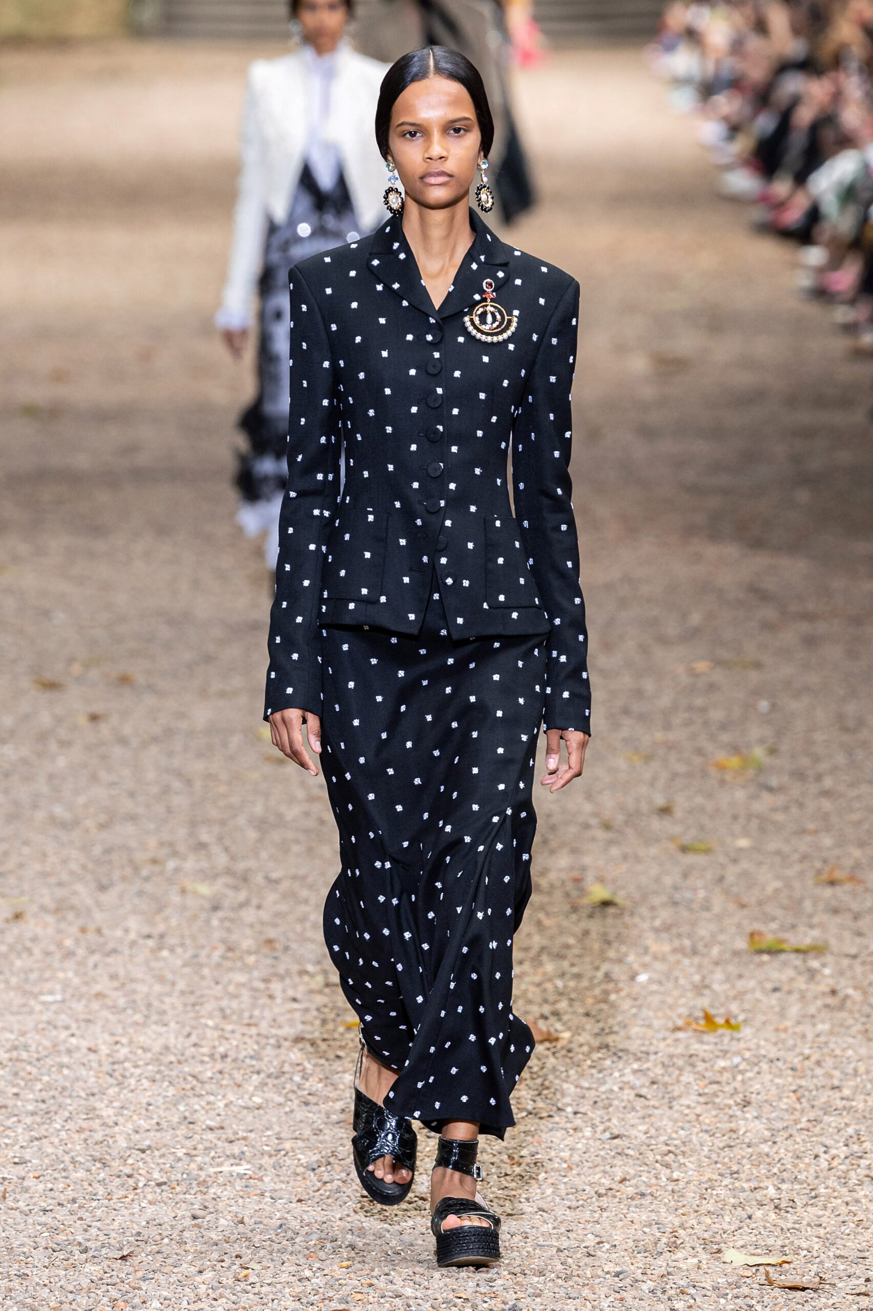 Erdem S/S 20 Look 1