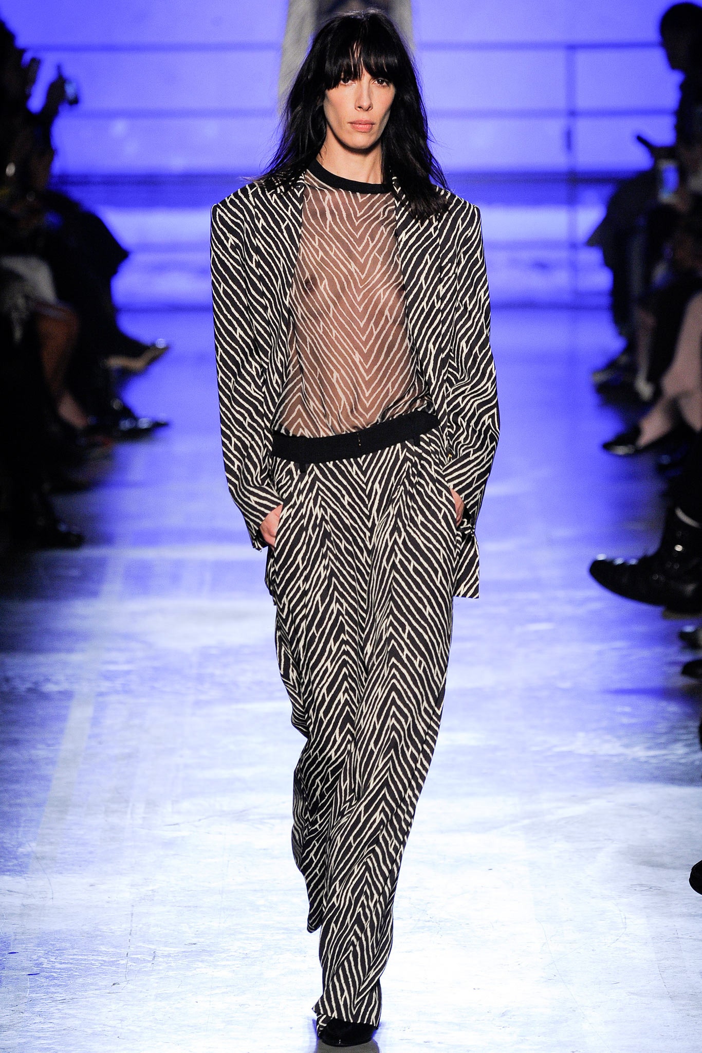 Emanuel Ungaro Fall 2014 Ready-to-Wear