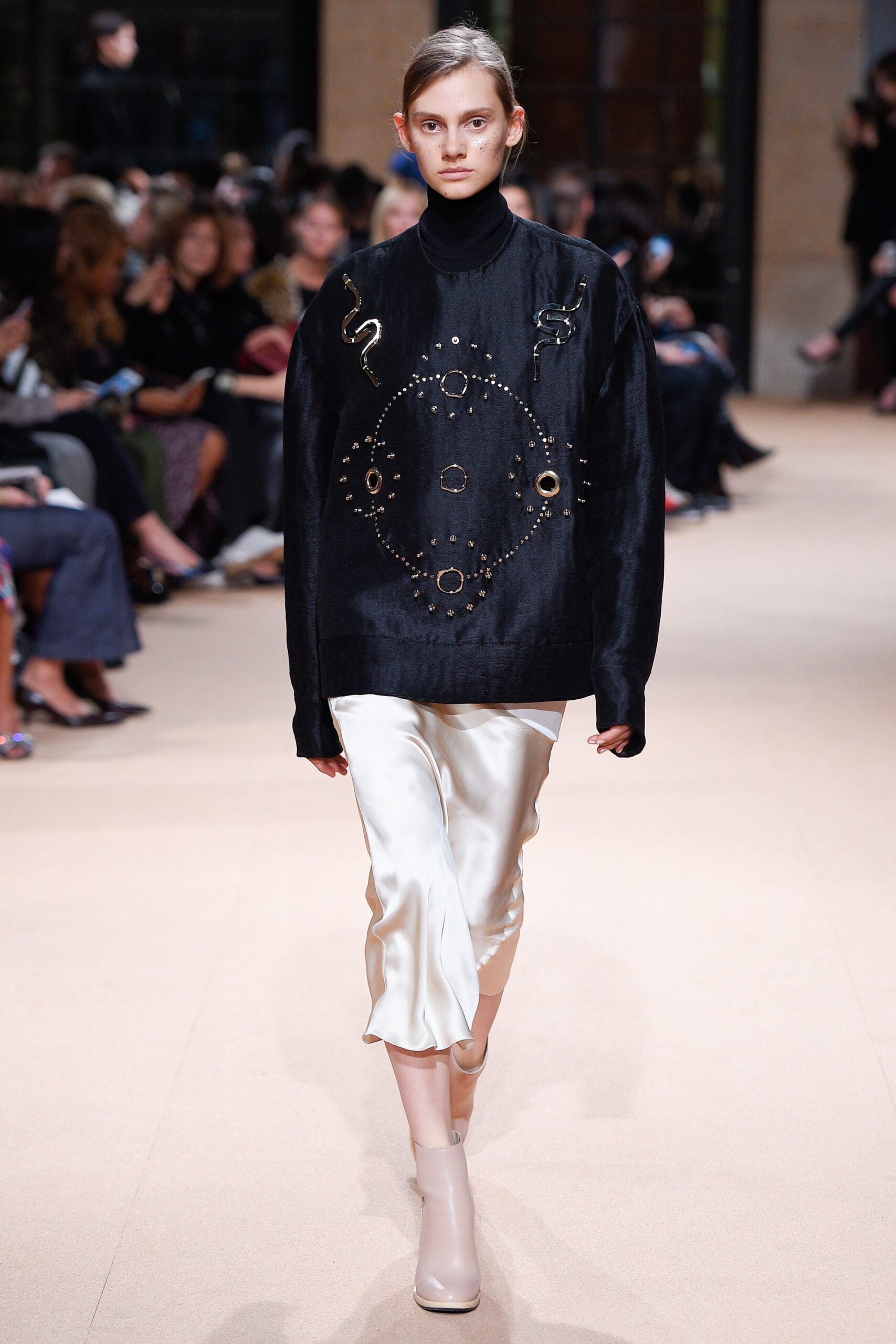 Esteban Cortazar S/S 17 Look 23