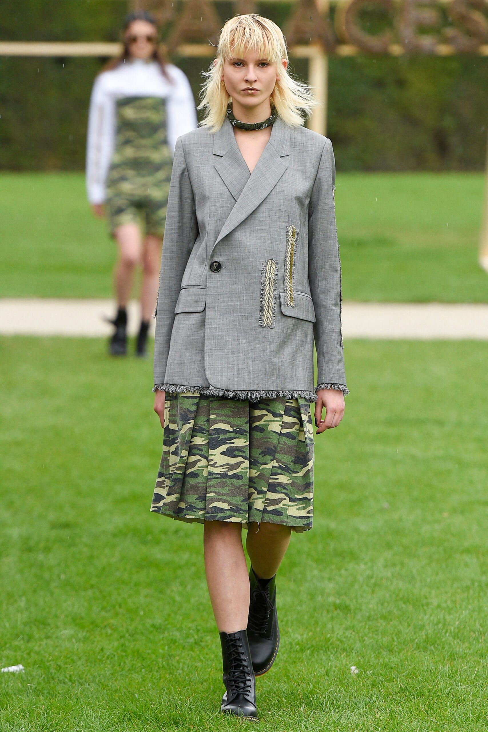 Each x Other S/S 17 Look 17