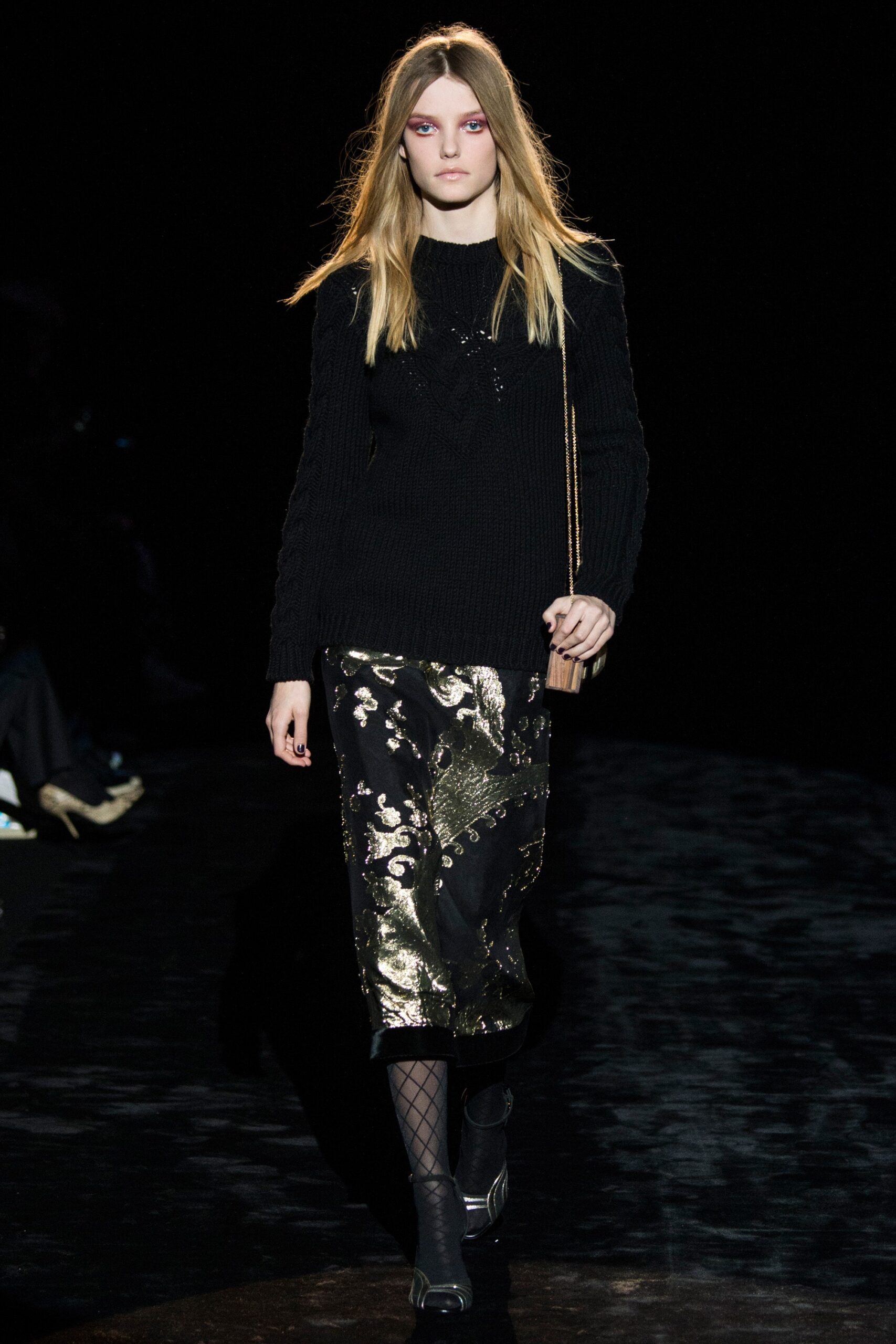 Emanuel Ungaro F/W 16 Look 37