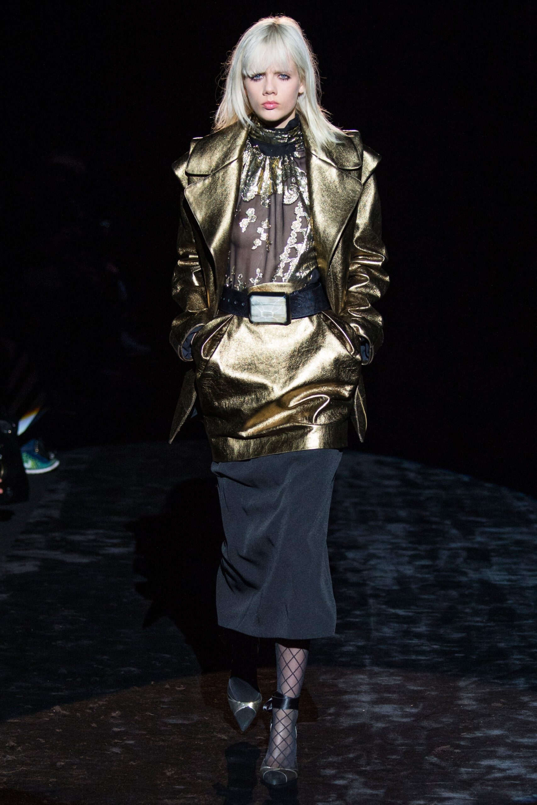 Emanuel Ungaro F/W 16 Look 39
