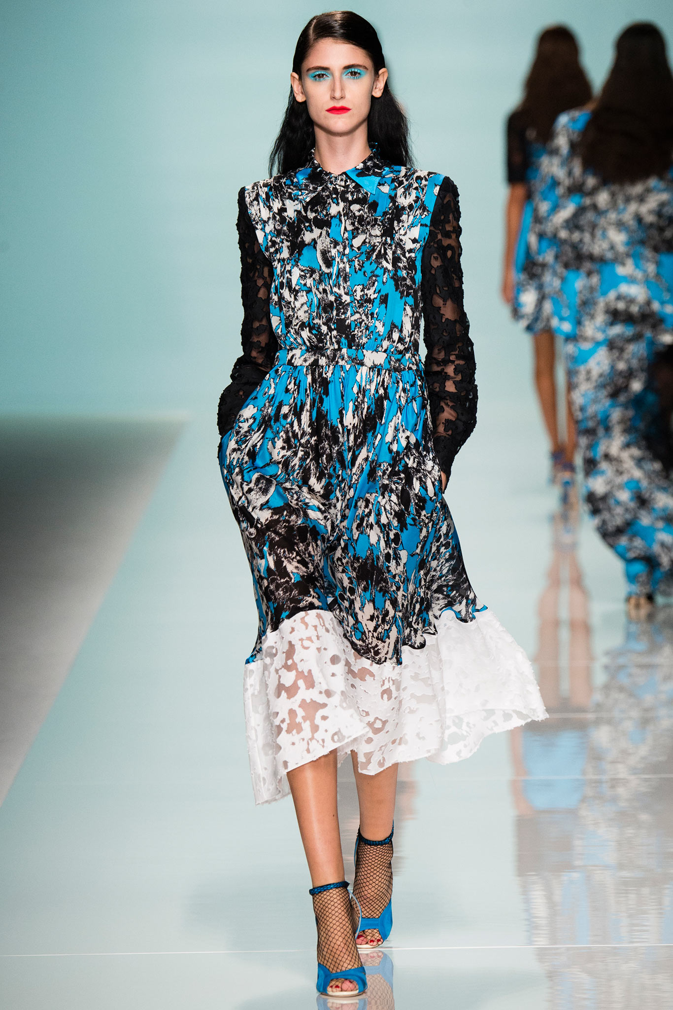 Emanuel Ungaro S/S 15 Look 8