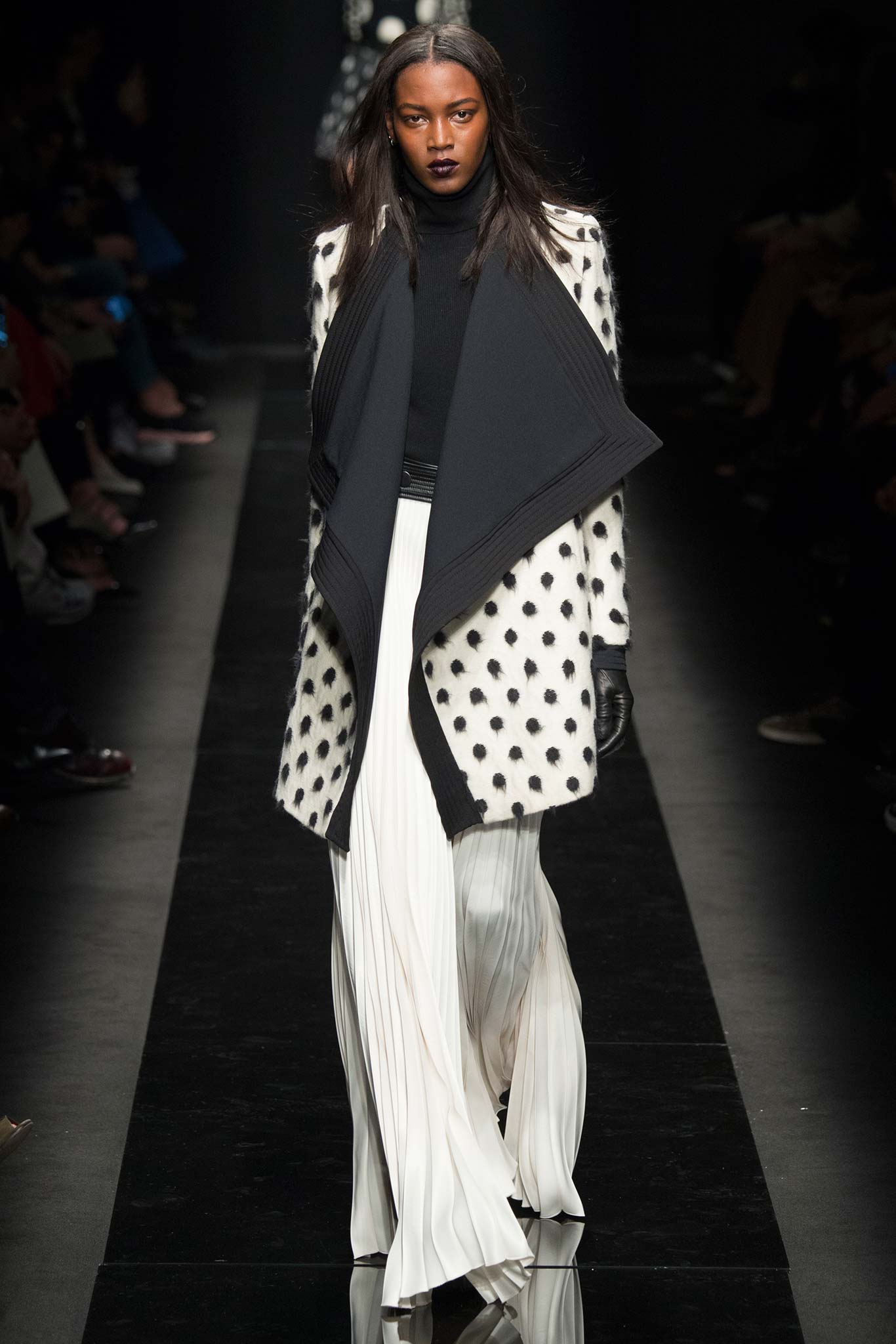 Emanuel Ungaro F/W 15 Look 15