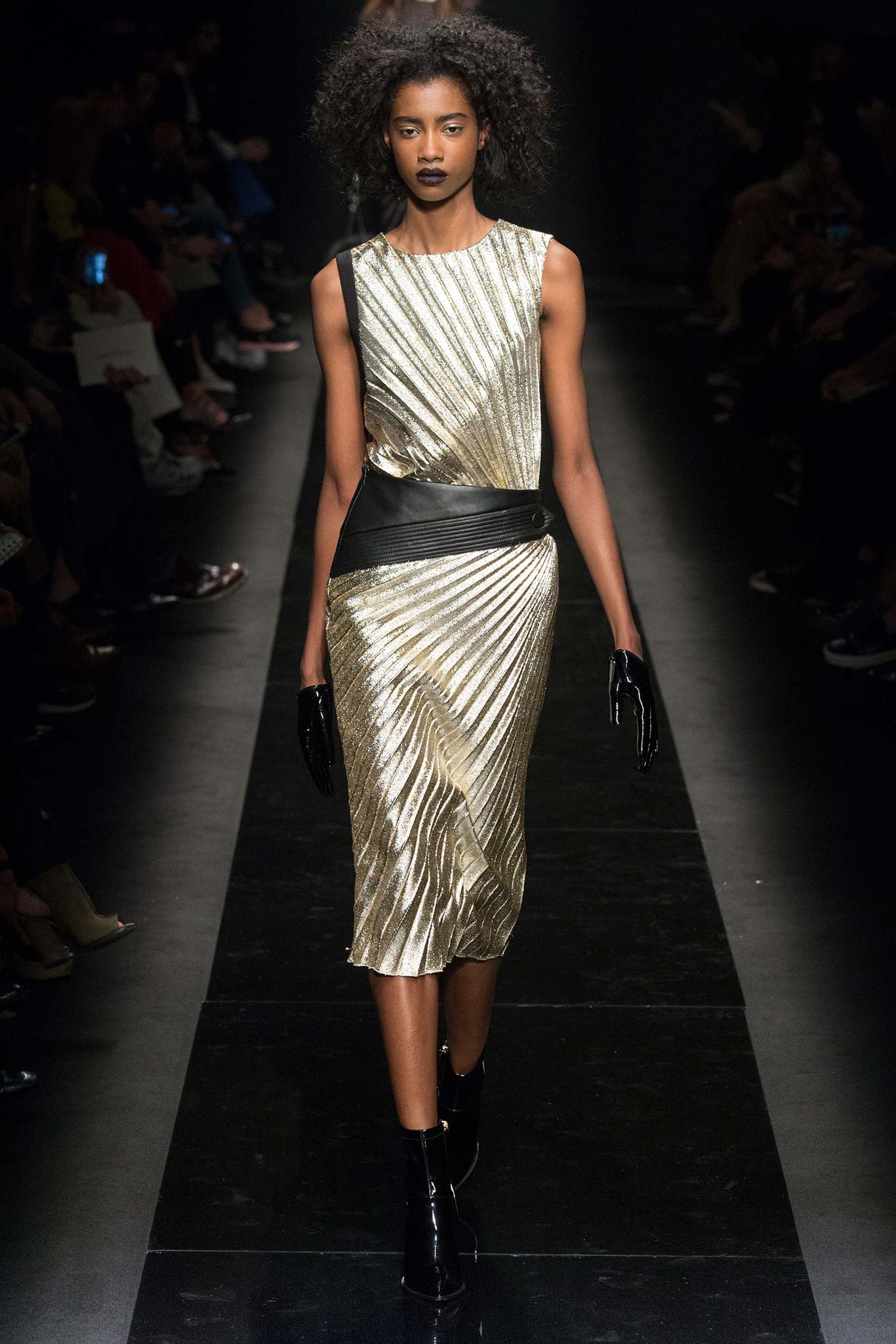 Emanuel Ungaro F/W 15 Look 25