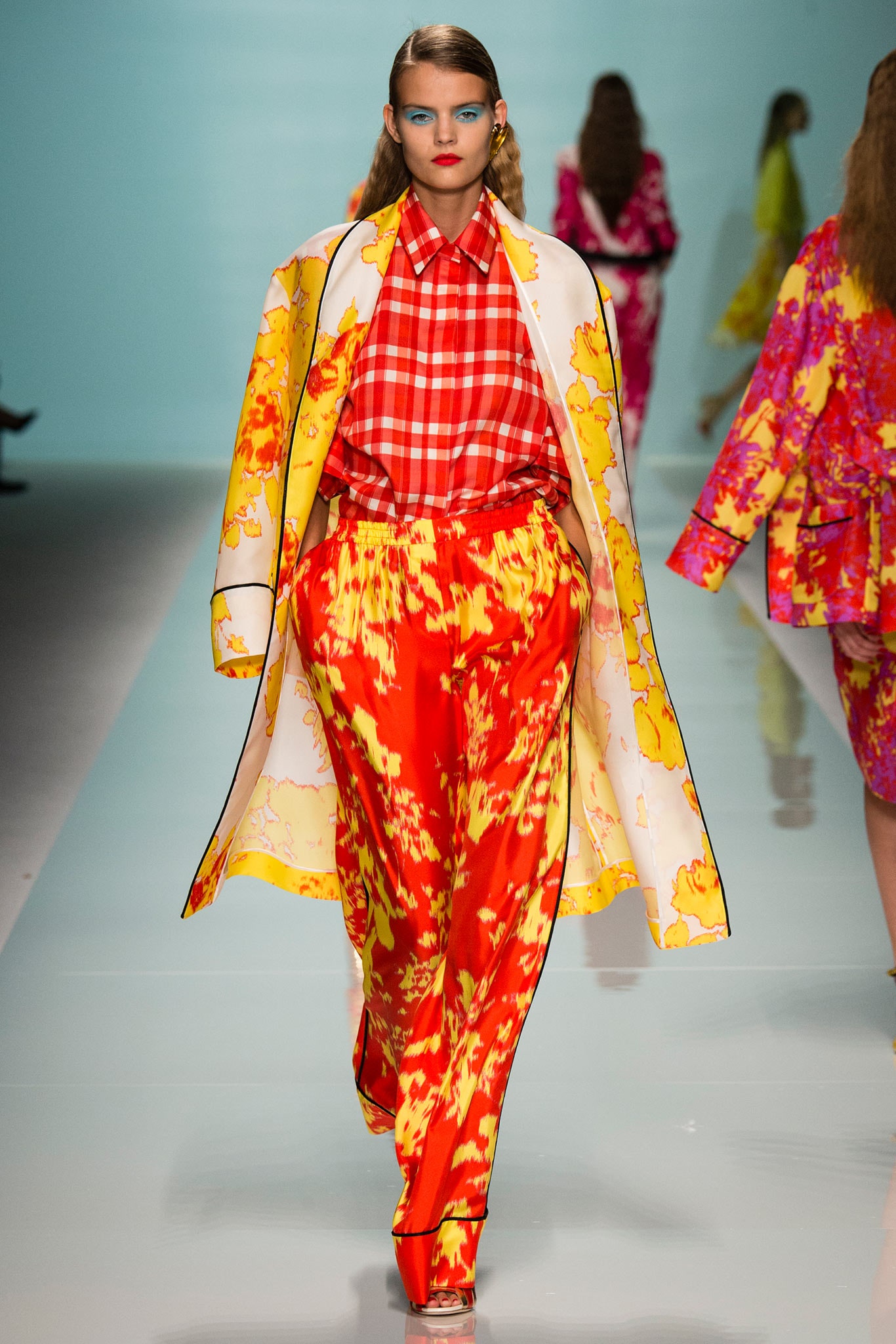 Emanuel Ungaro S/S 15 Look 26
