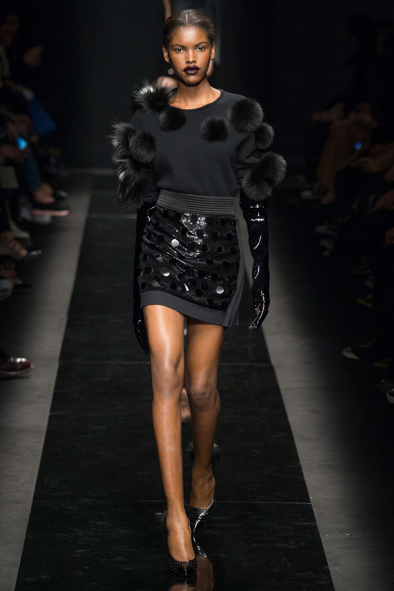 Emanuel Ungaro F/W 15 Look 36