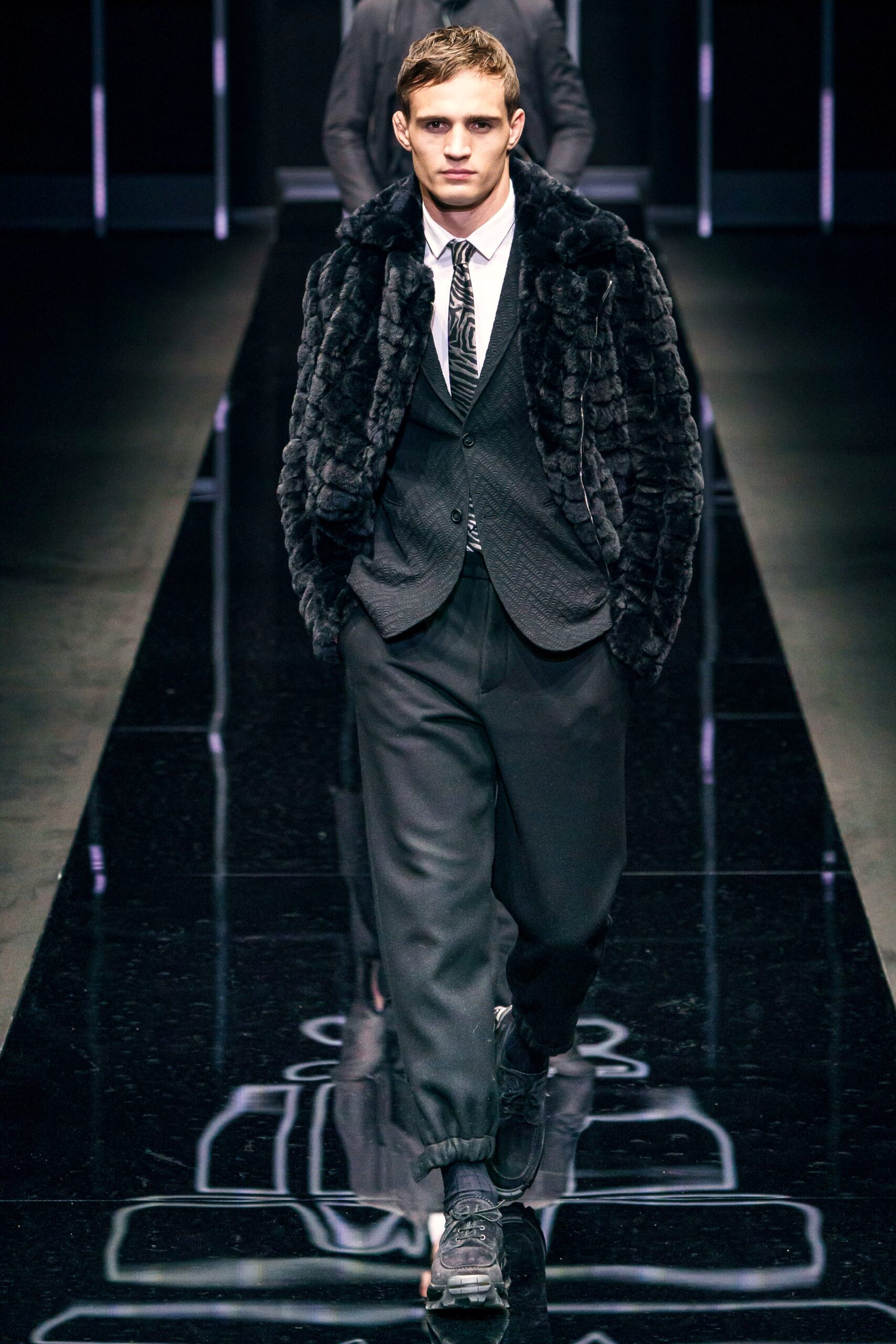 Emporio Armani F/W 19 Menswear Look 4