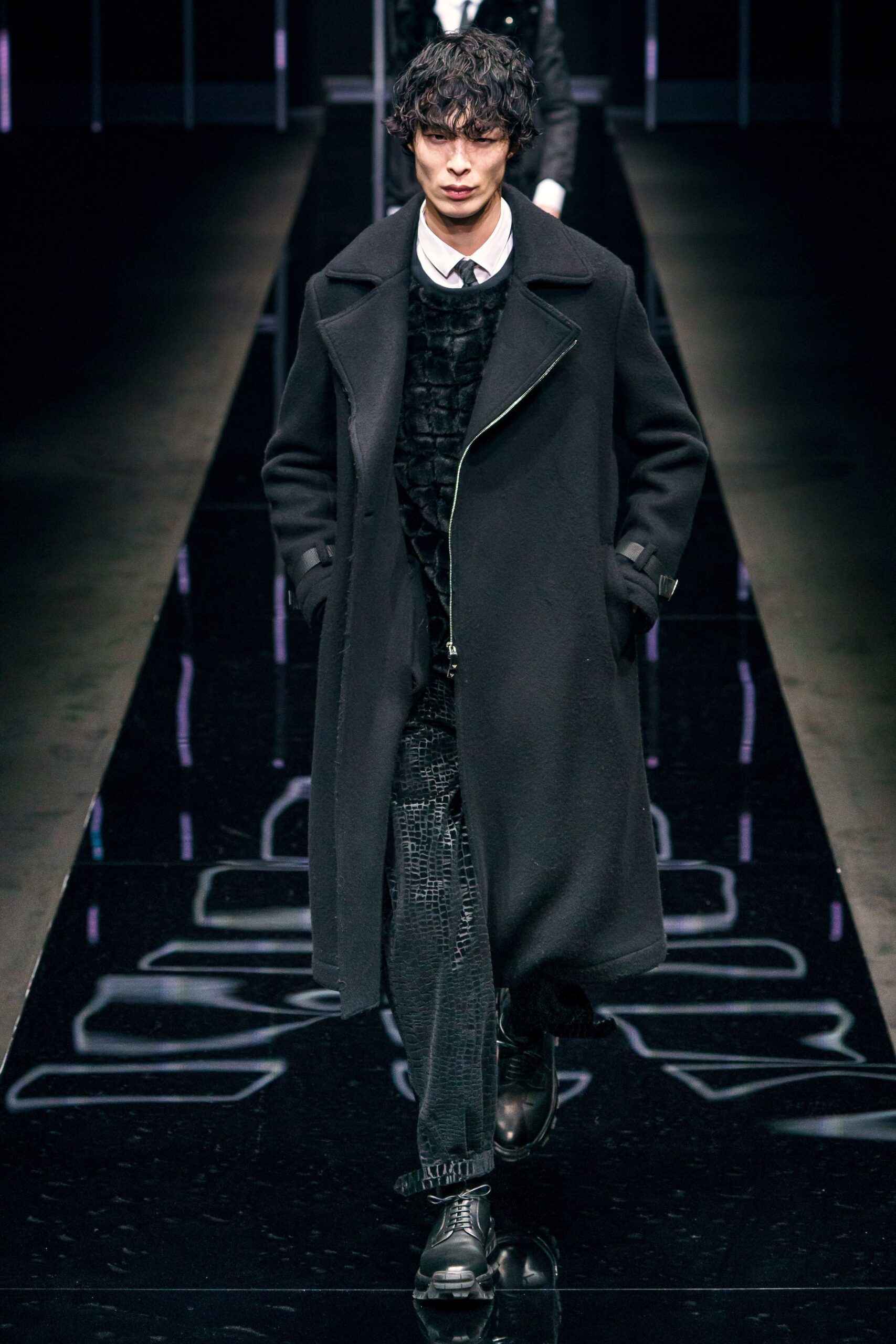 Emporio Armani F/W 19 Menswear Look 7
