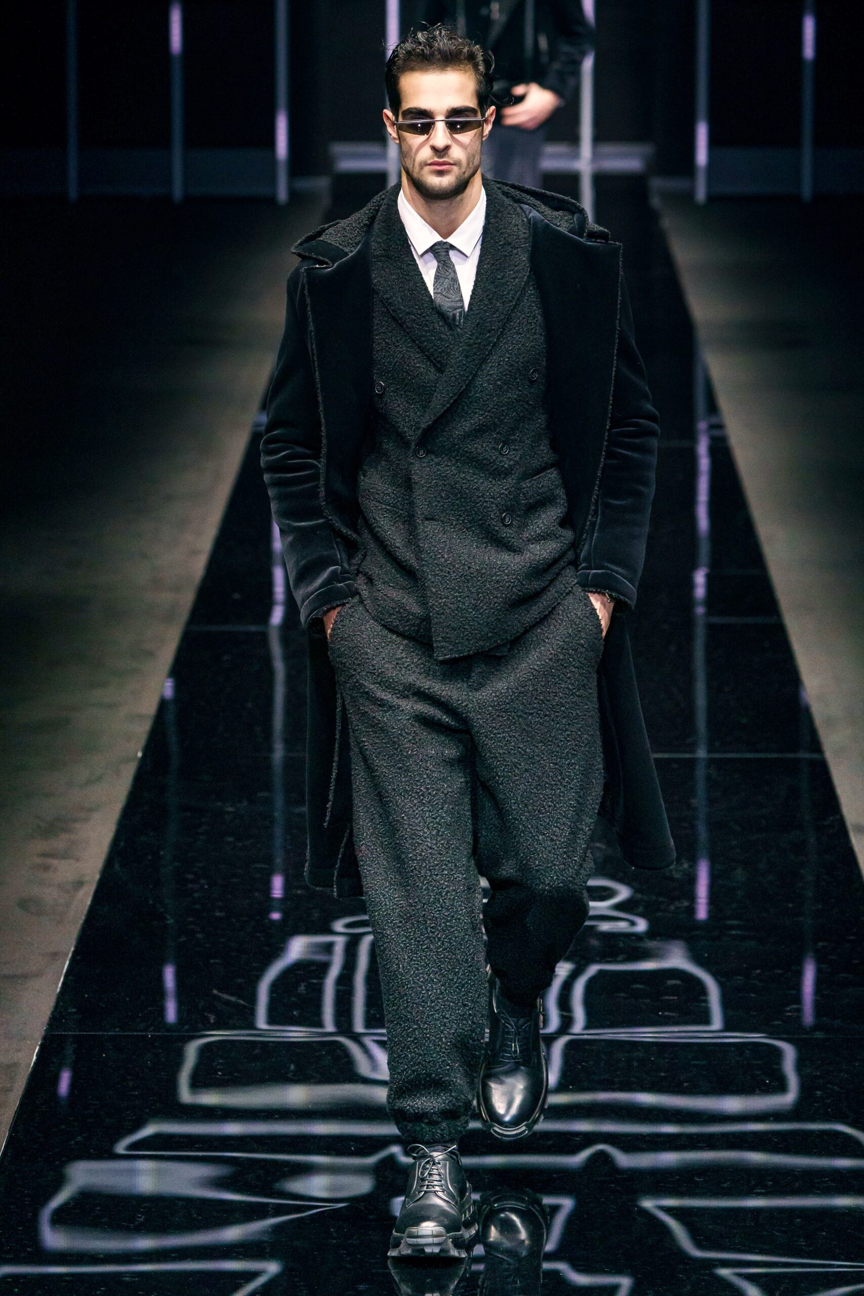 Emporio Armani F/W 19 Menswear Look 10