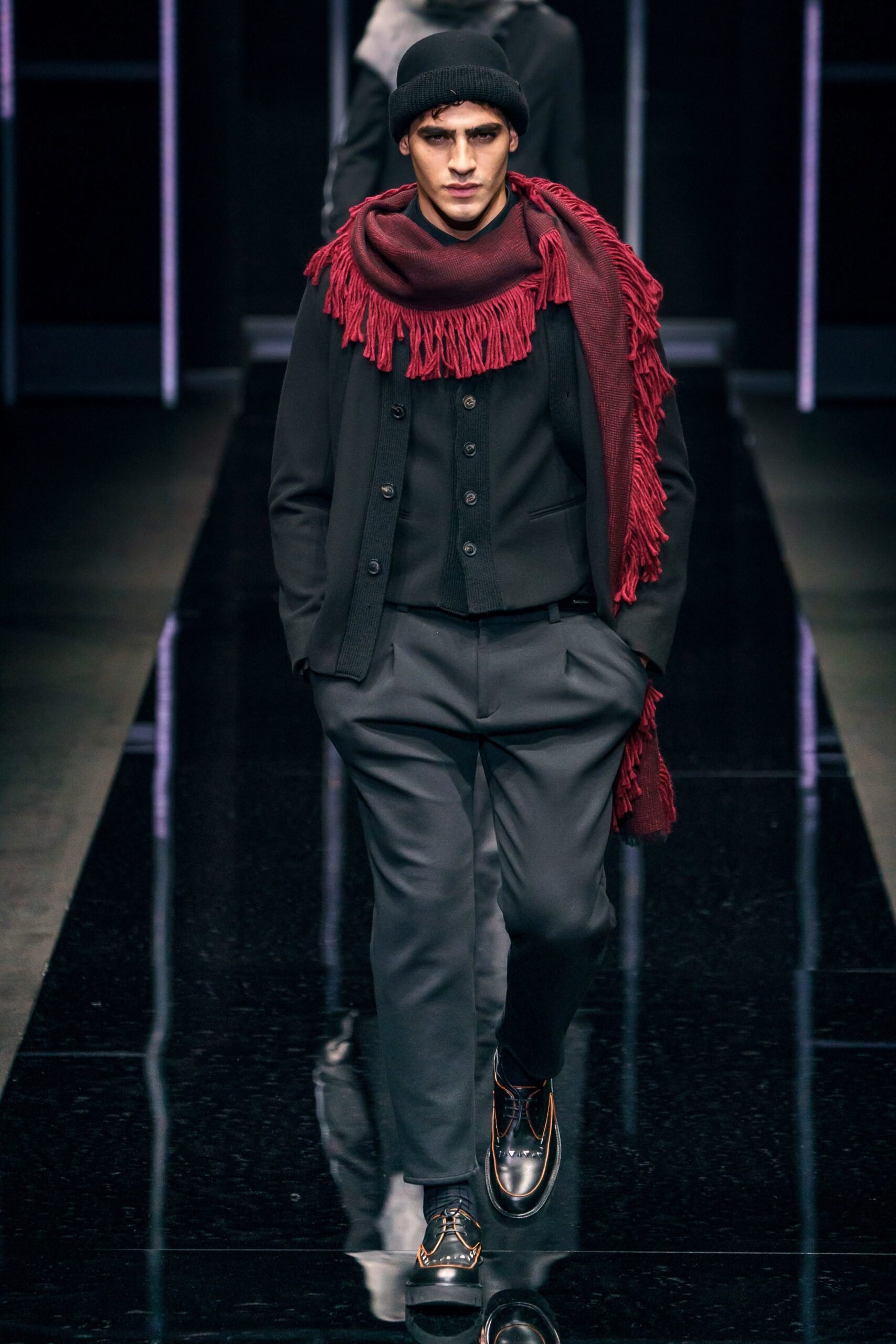 Emporio Armani F/W 19 Menswear Look 15