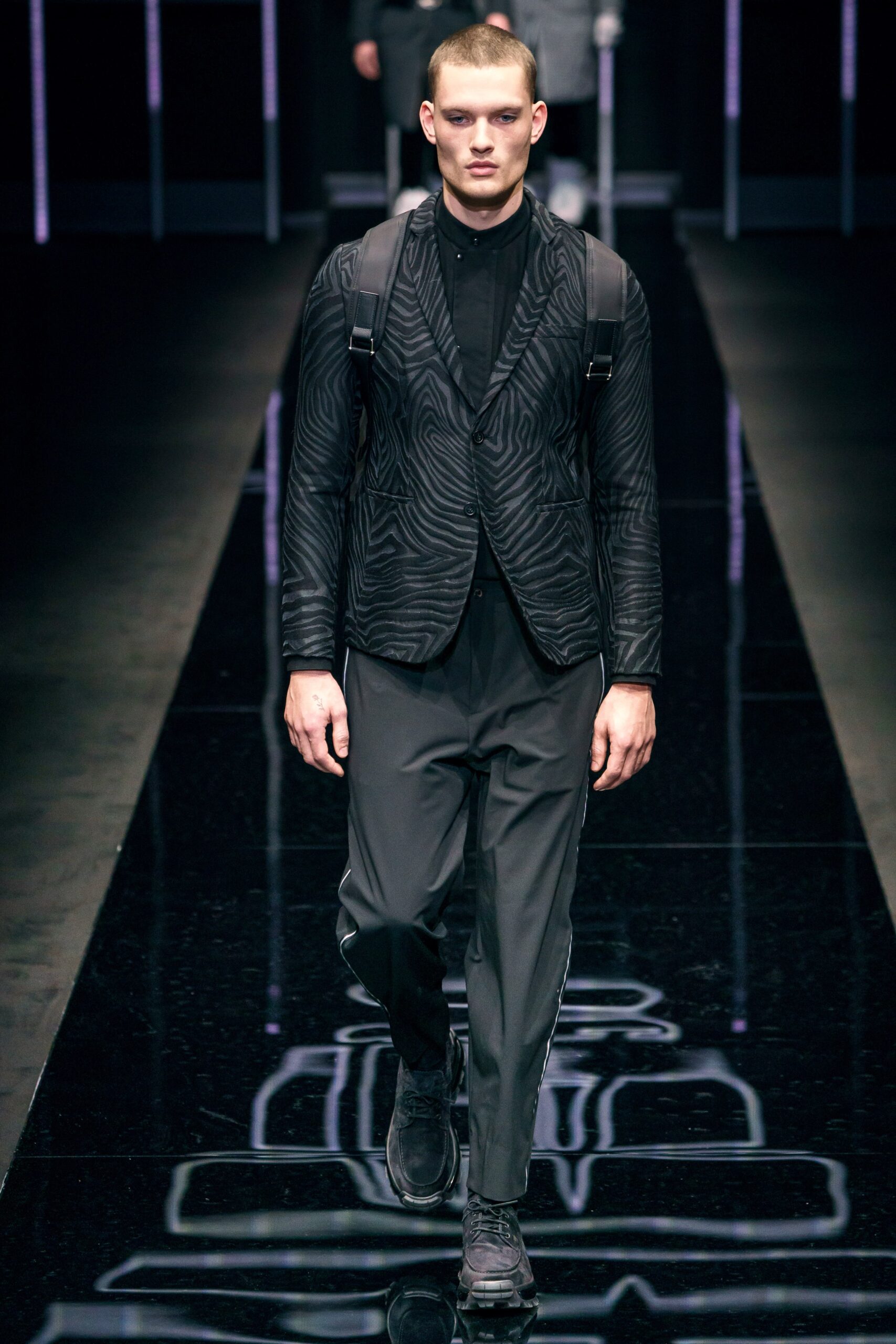 Emporio Armani F/W 19 Menswear Look 18