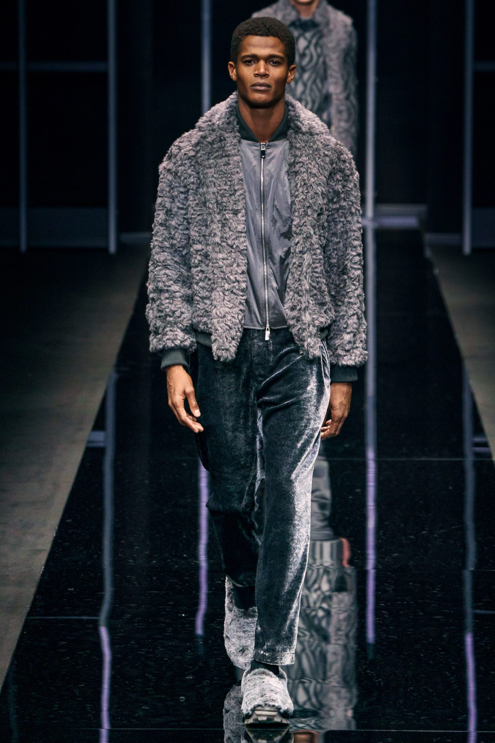 Emporio Armani F/W 19 Menswear Look 25