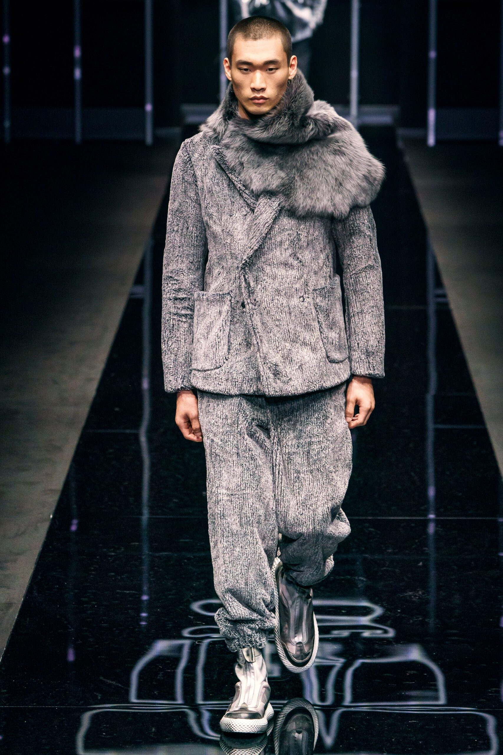 Emporio Armani F/W 19 Menswear Look 28