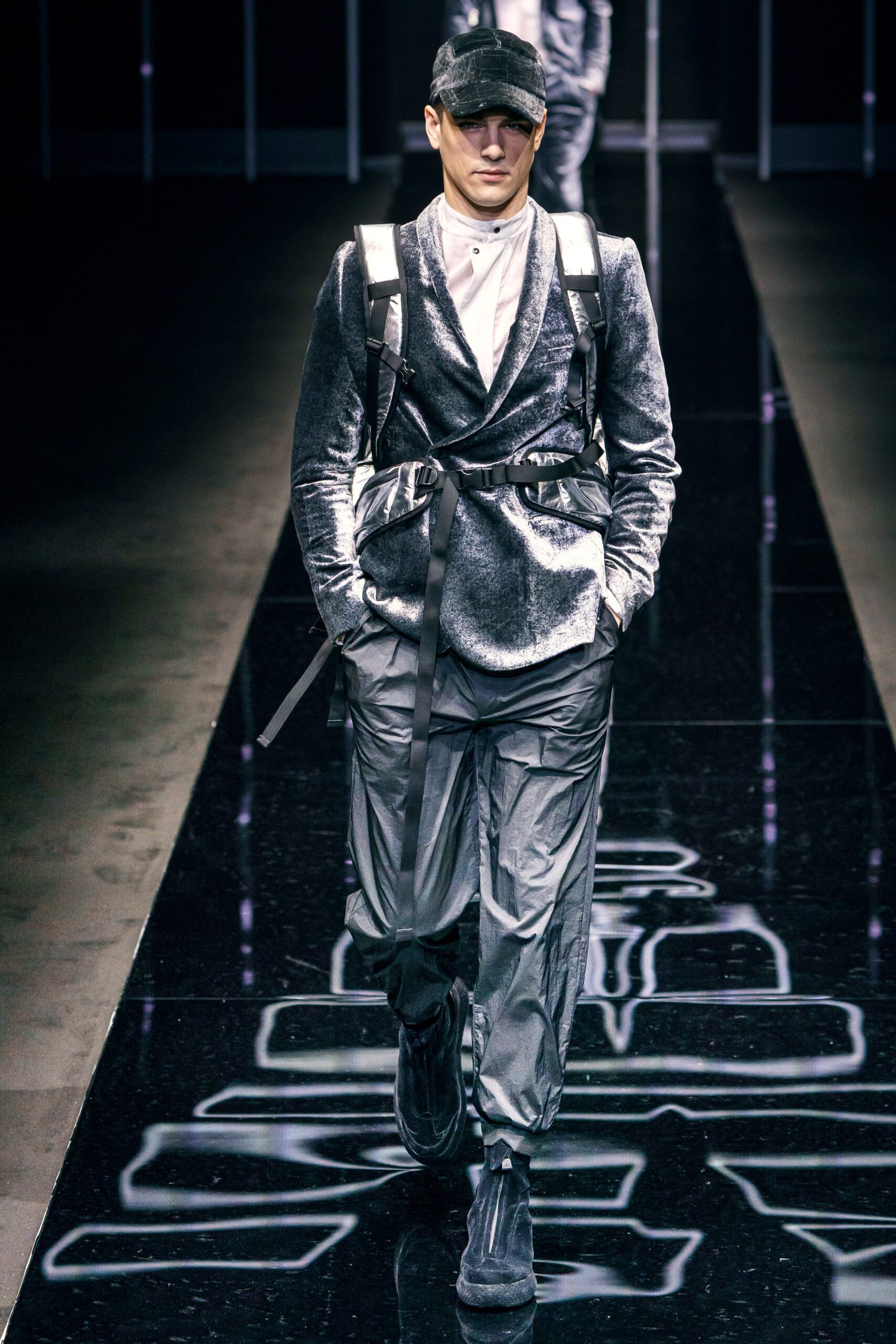 Emporio Armani F/W 19 Menswear Look 29