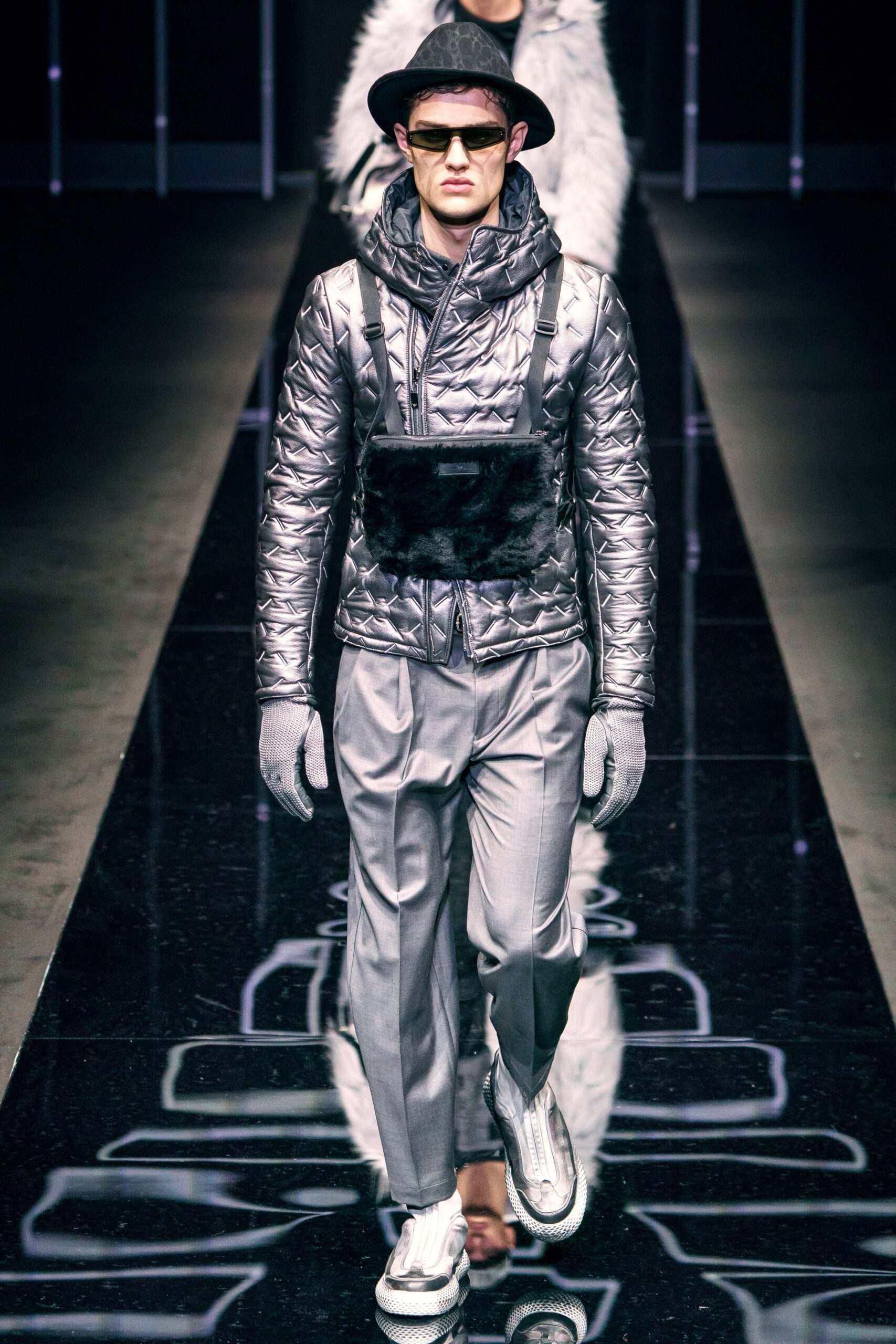 Emporio Armani F/W 19 Menswear Look 36