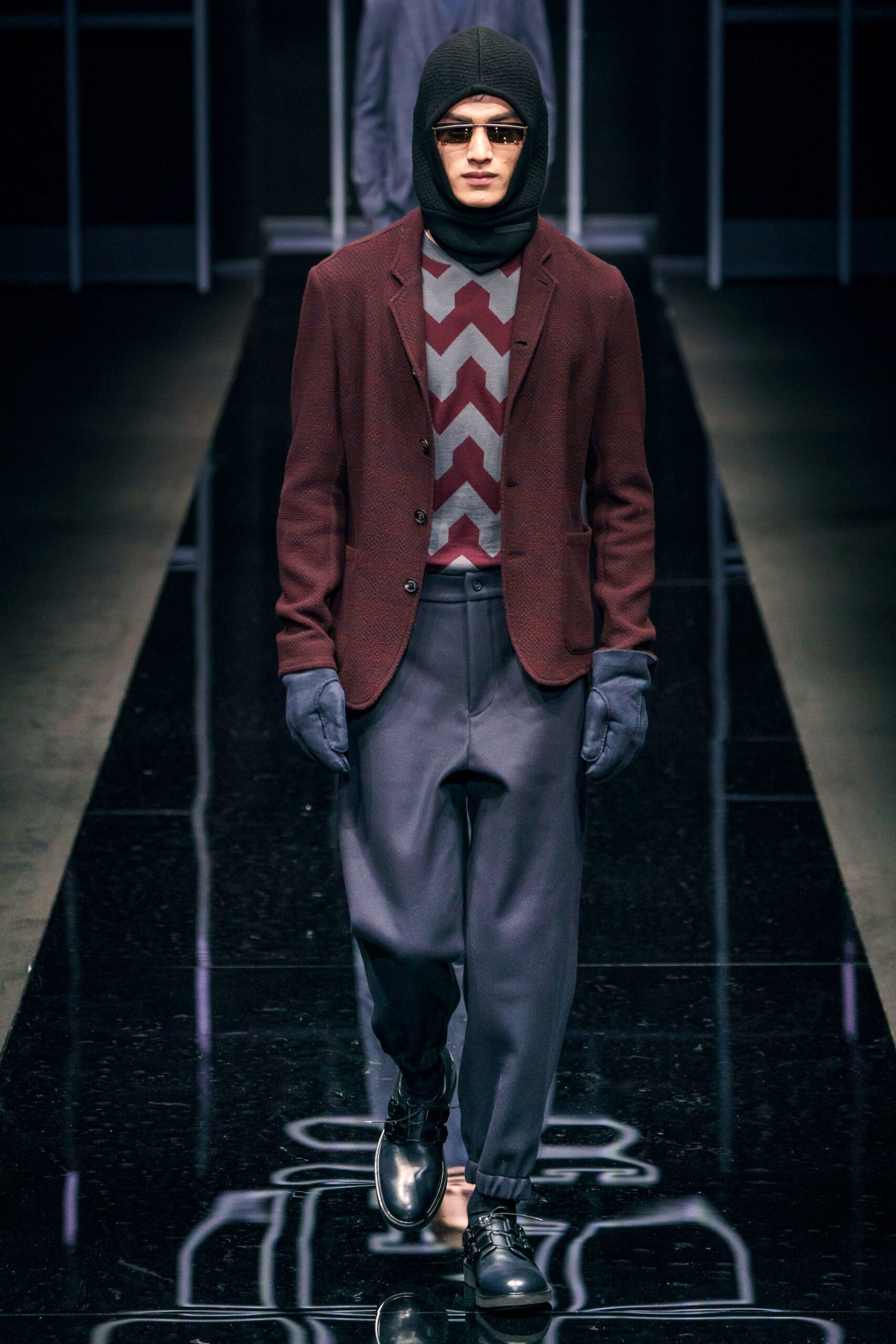 Emporio Armani F/W 19 Menswear Look 52