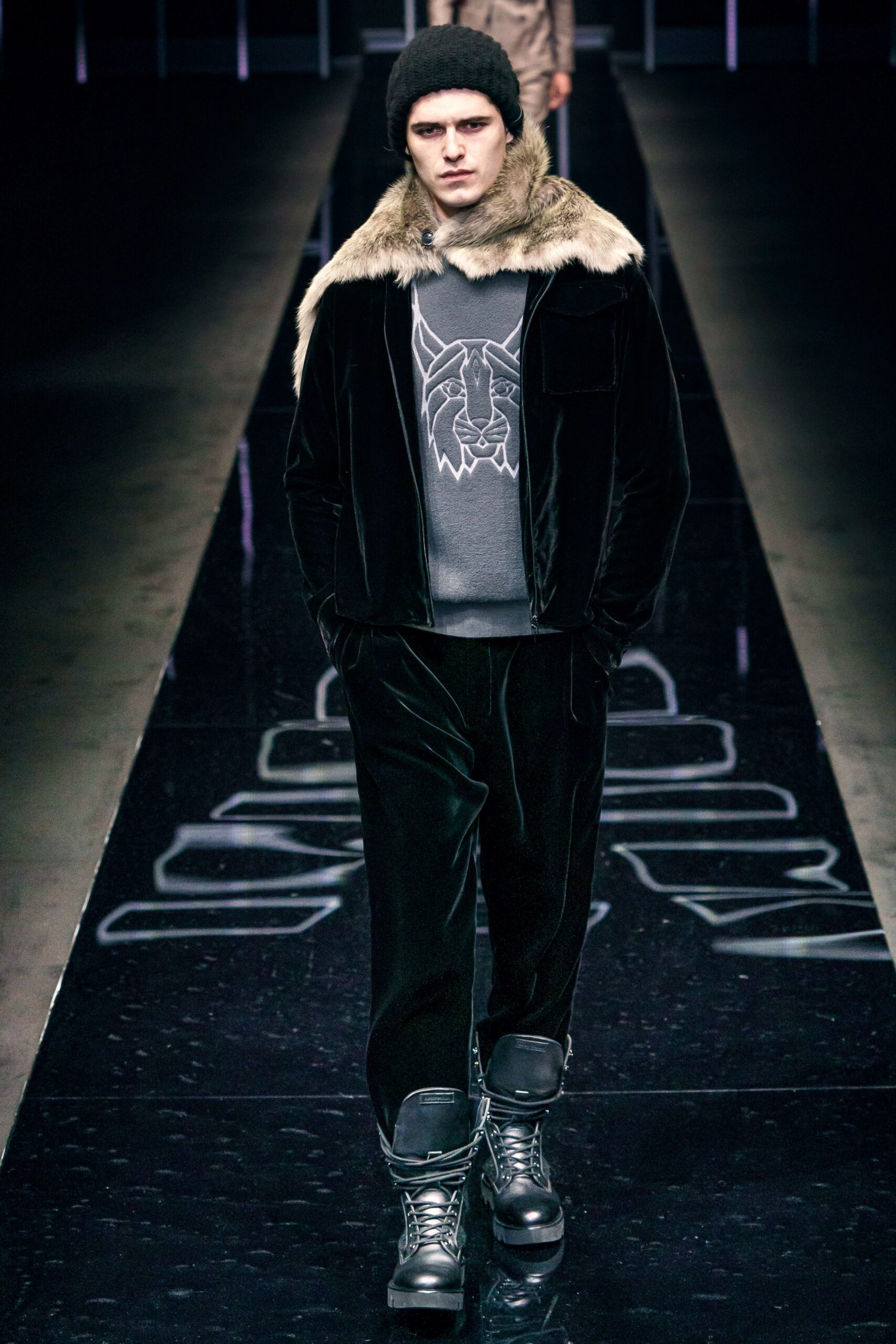 Emporio Armani F/W 19 Menswear Look 74