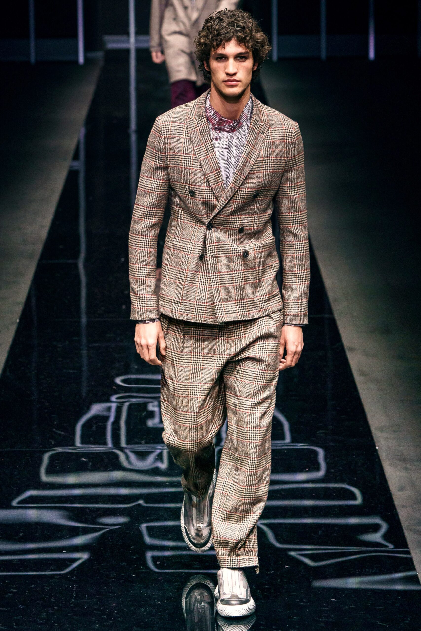 Emporio Armani F/W 19 Menswear Look 75