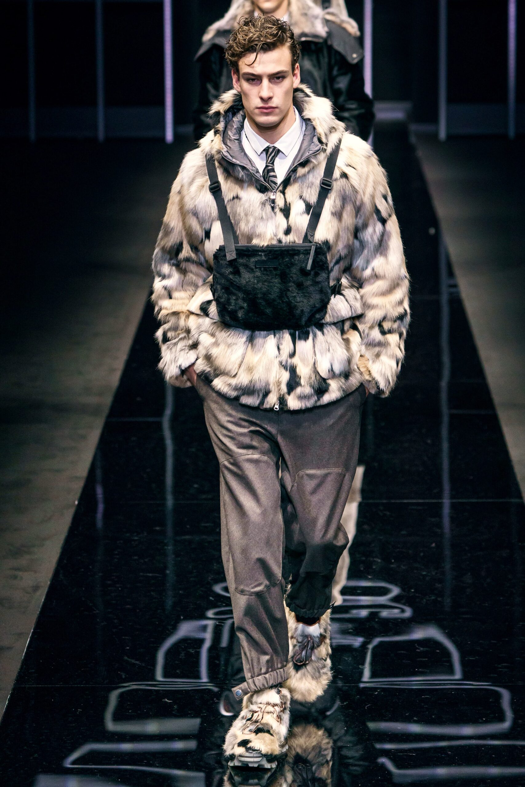 Emporio Armani F/W 19 Menswear Look 97