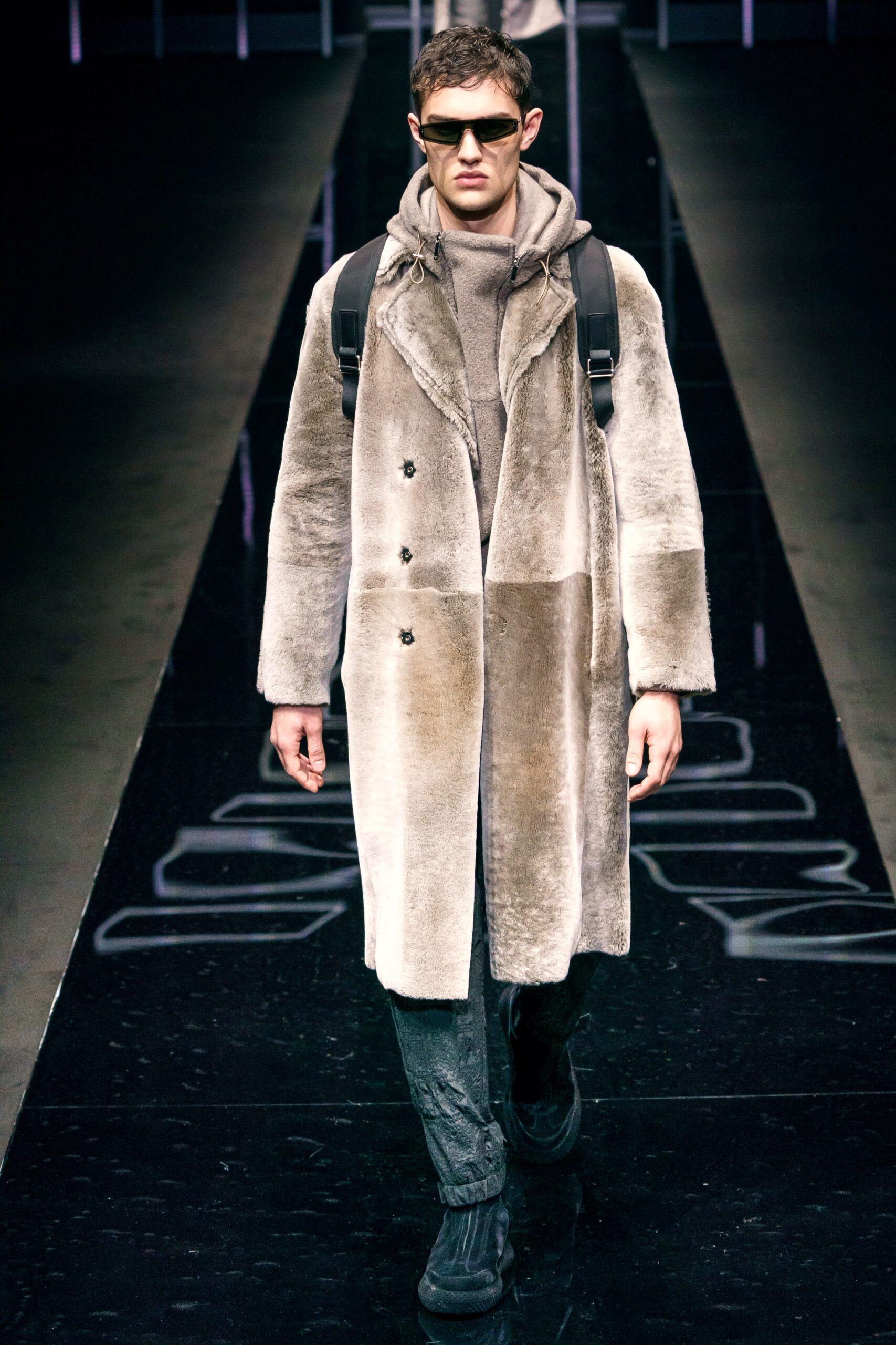Emporio Armani F/W 19 Menswear Look 99