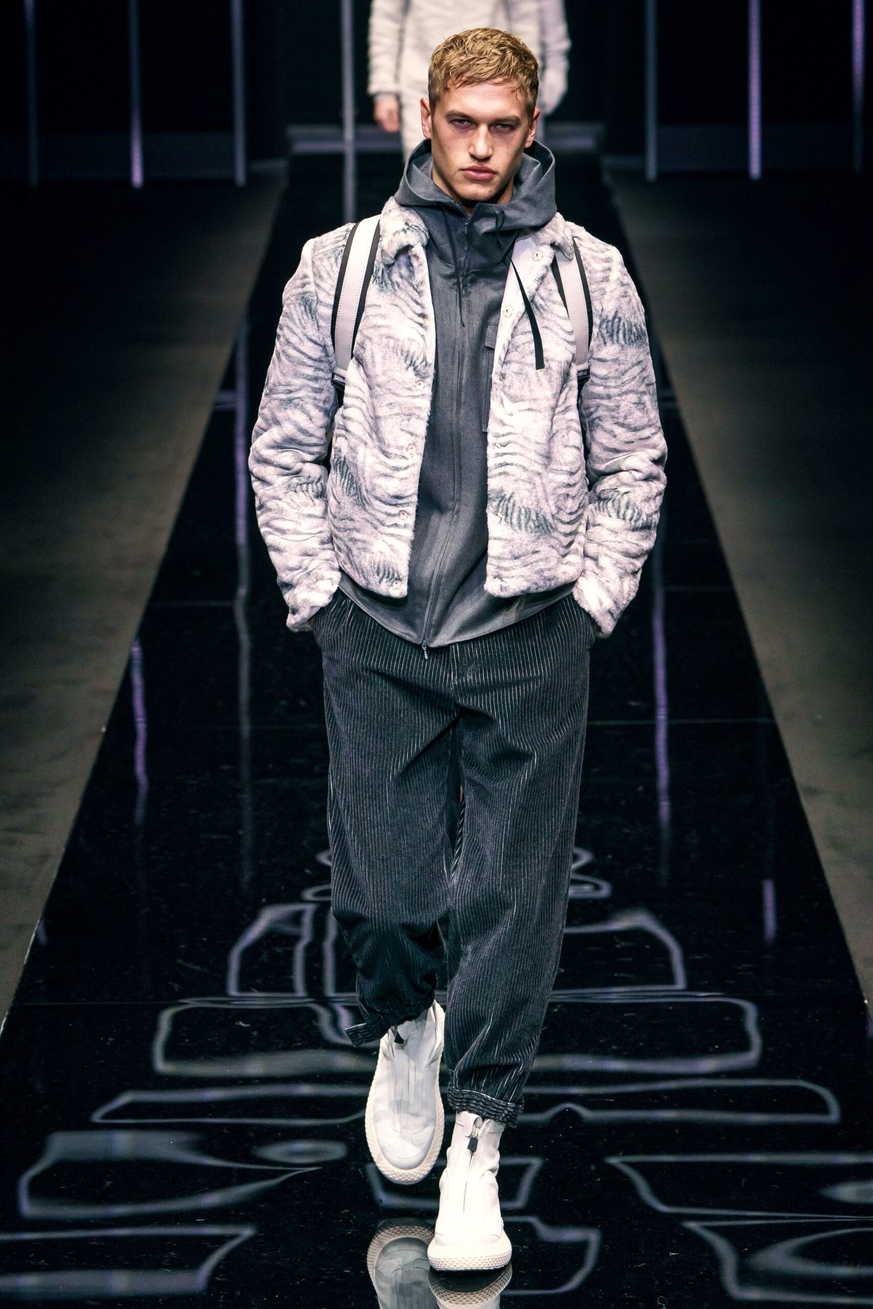 Emporio Armani F/W 19 Menswear Look 105