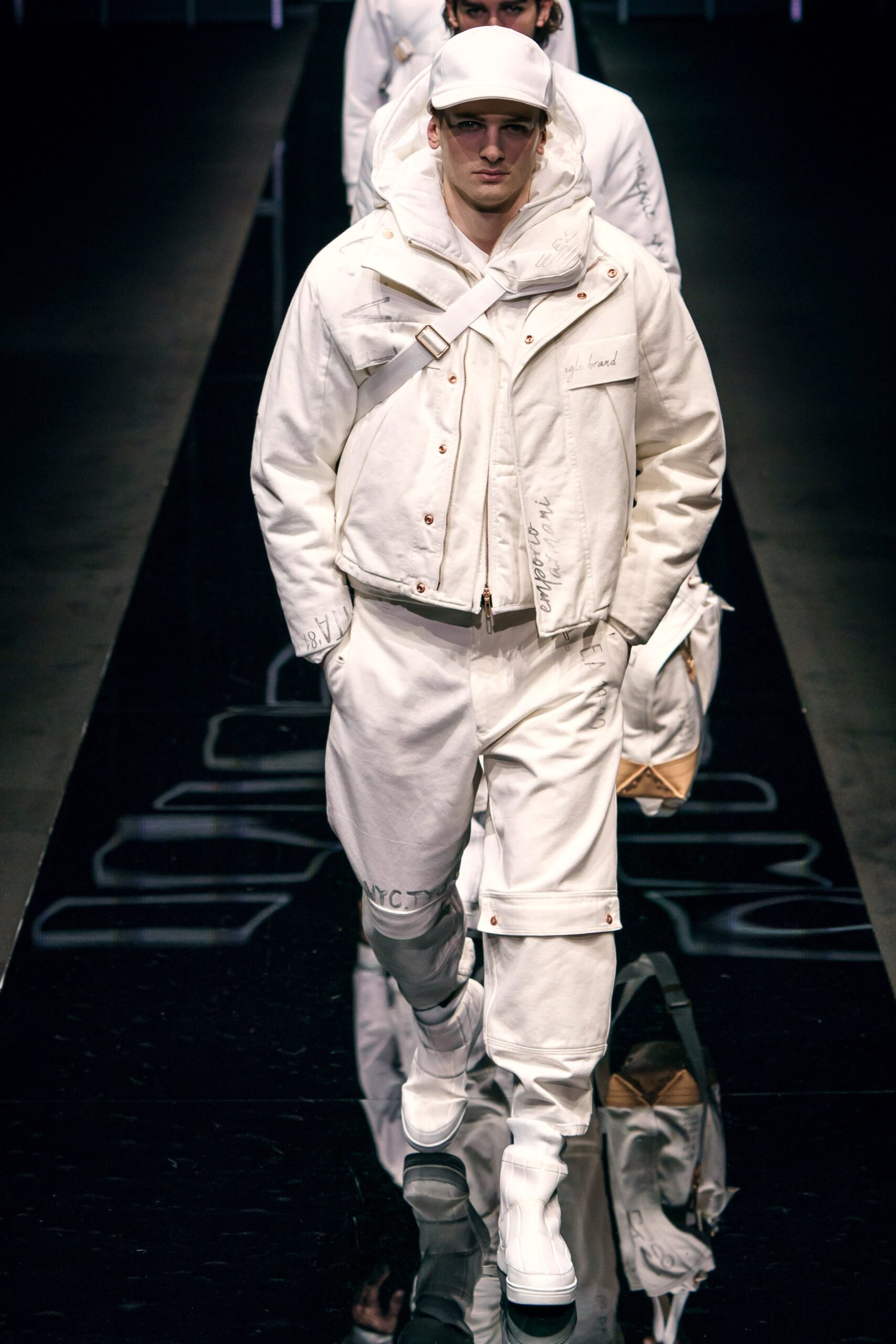 Emporio Armani F/W 19 Menswear Look 113
