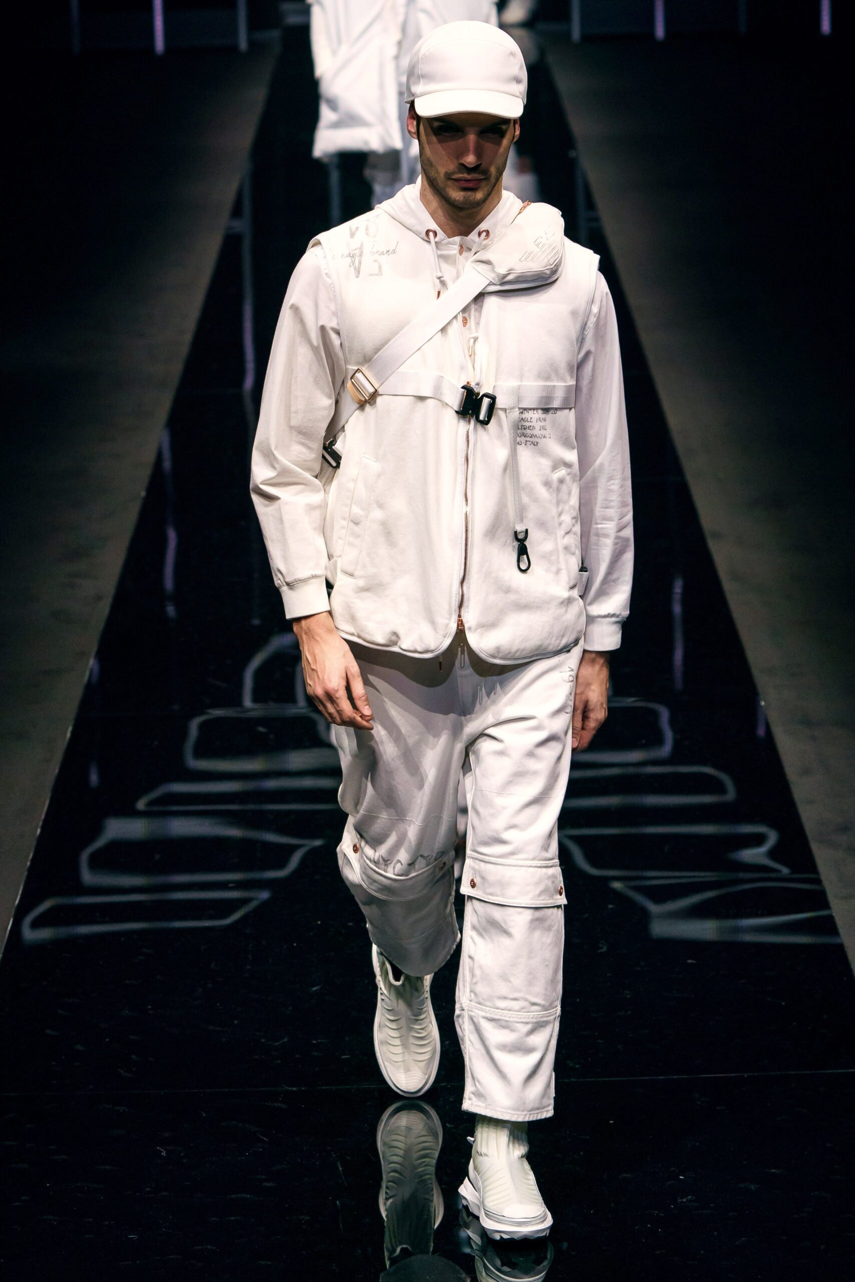 Emporio Armani F/W 19 Menswear Look 115