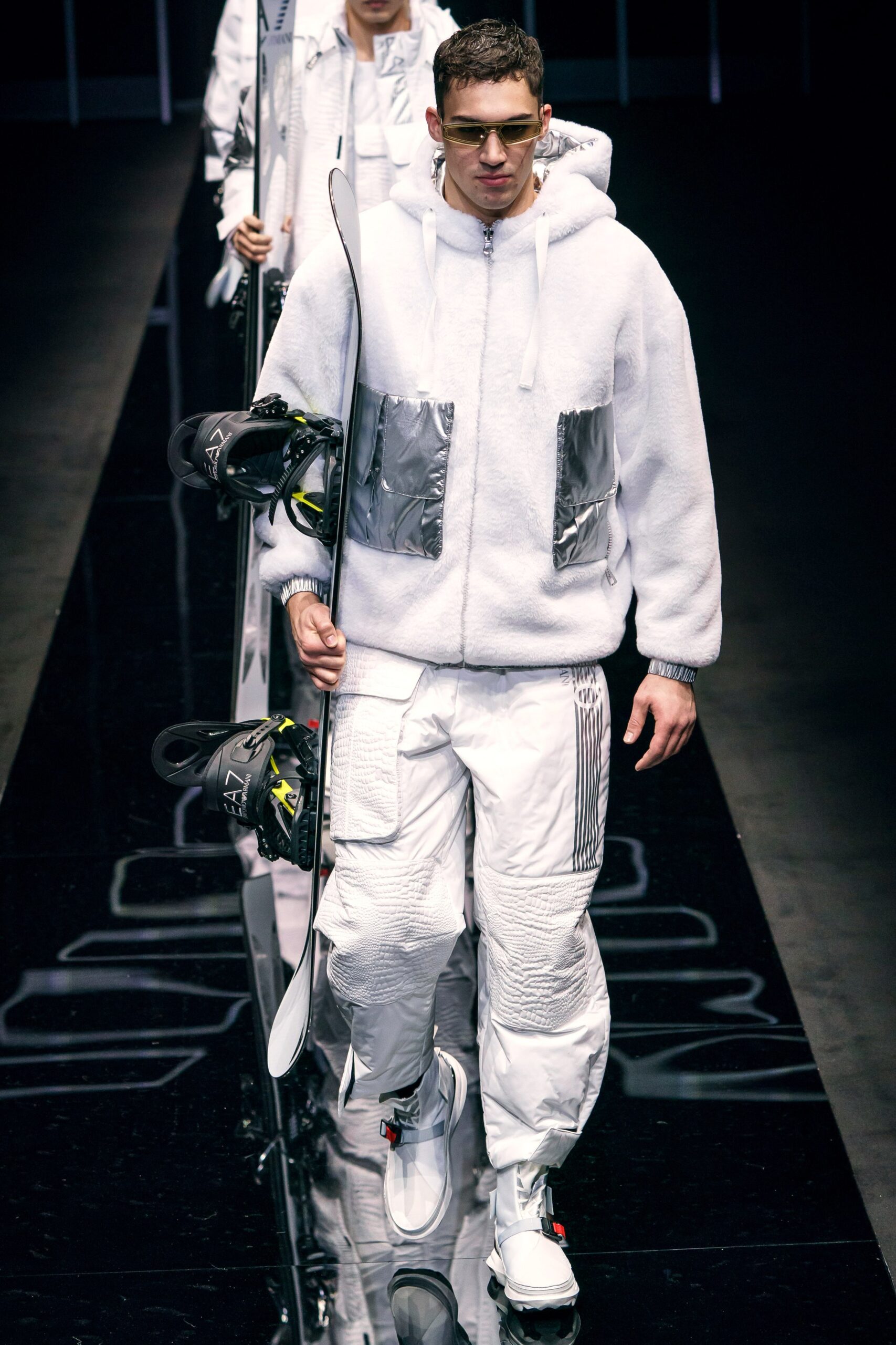 Emporio Armani F/W 19 Menswear Look 119