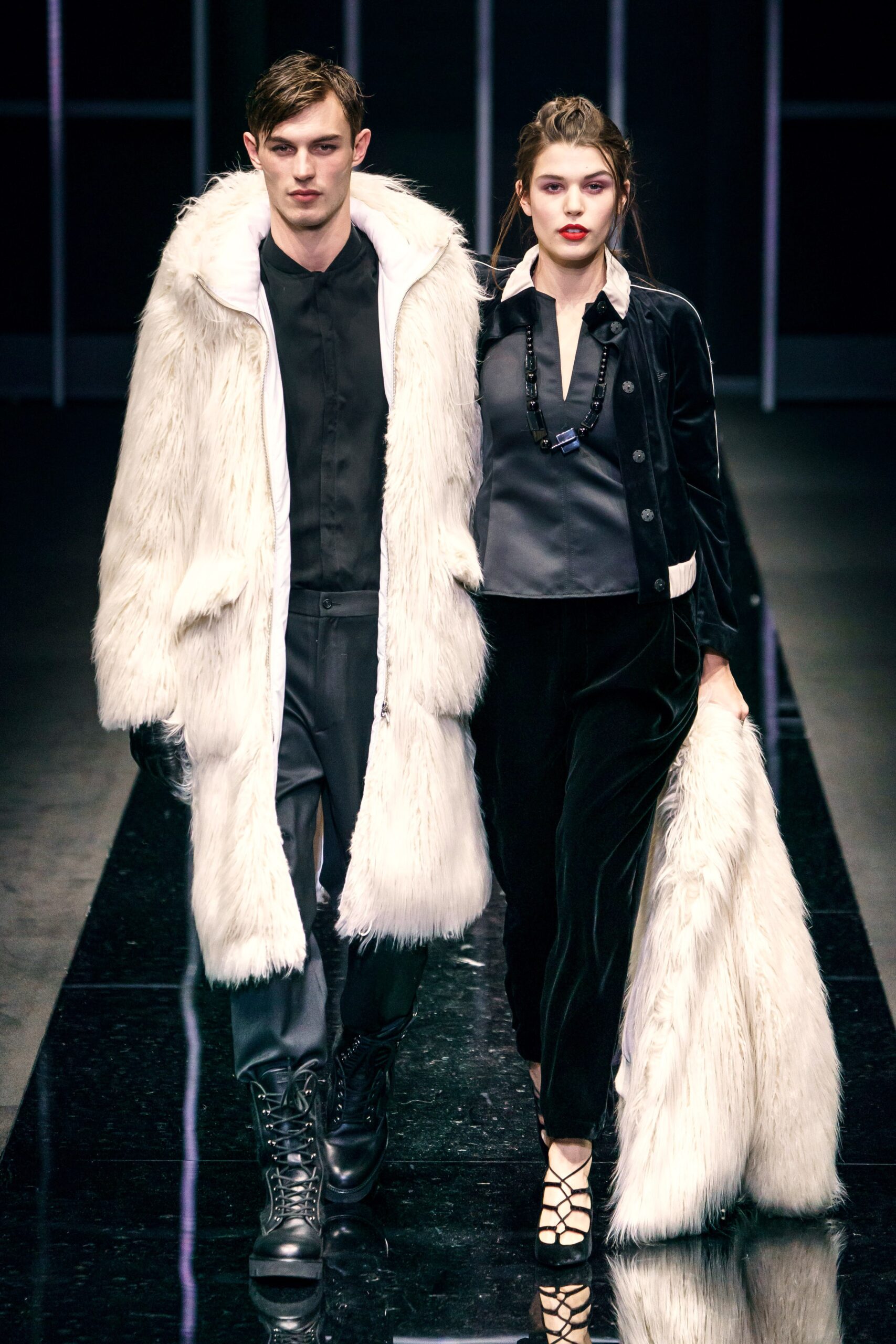Emporio Armani F/W 19 Menswear Look 125